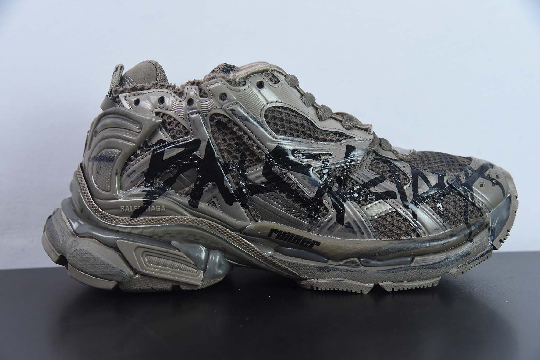 BALENCIAGA Runner Sneaker 巴黎世家七代慢跑系列低帮复古野跑潮流运动鞋老爹鞋