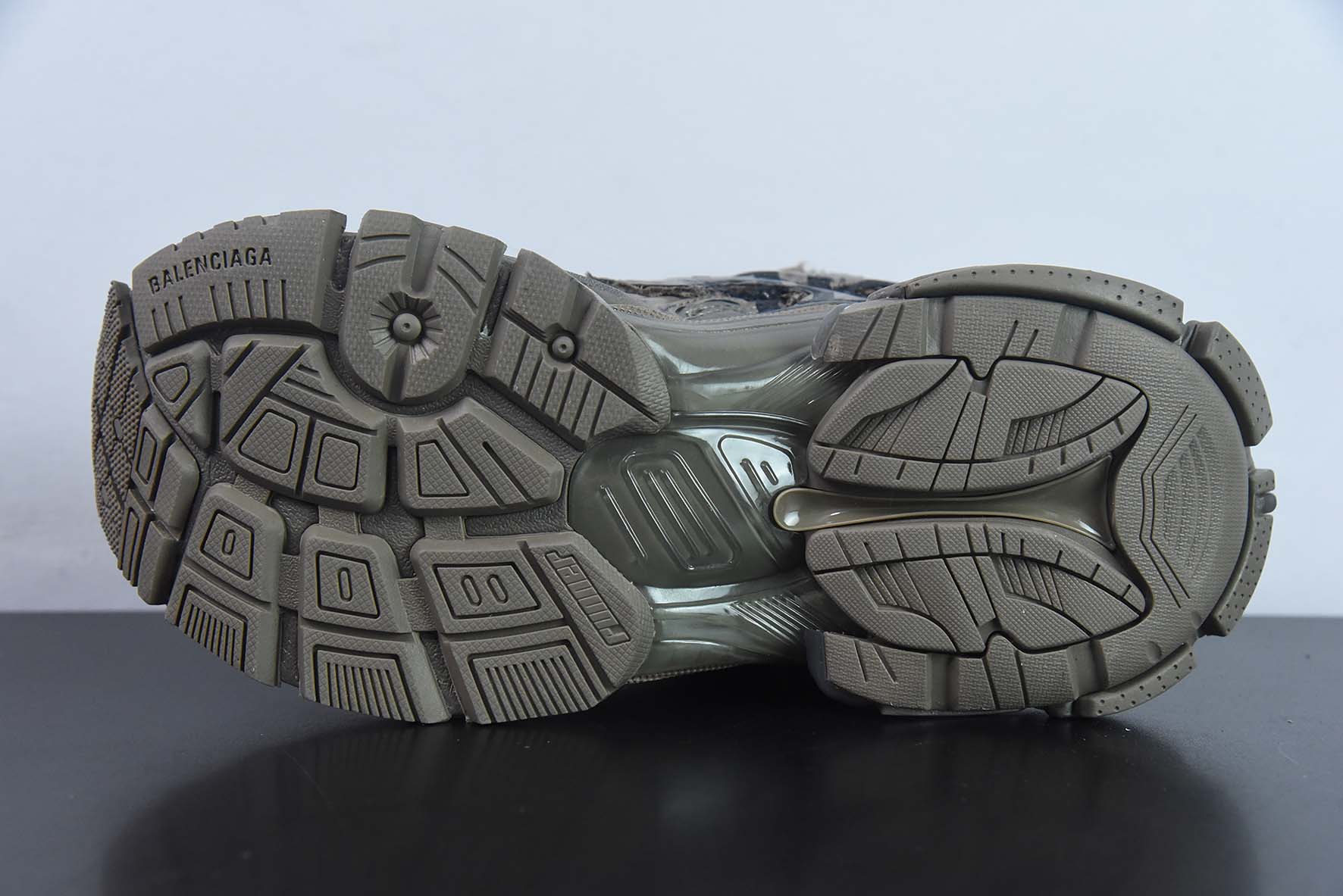 BALENCIAGA Runner Sneaker 巴黎世家七代慢跑系列低帮复古野跑潮流运动鞋老爹鞋
