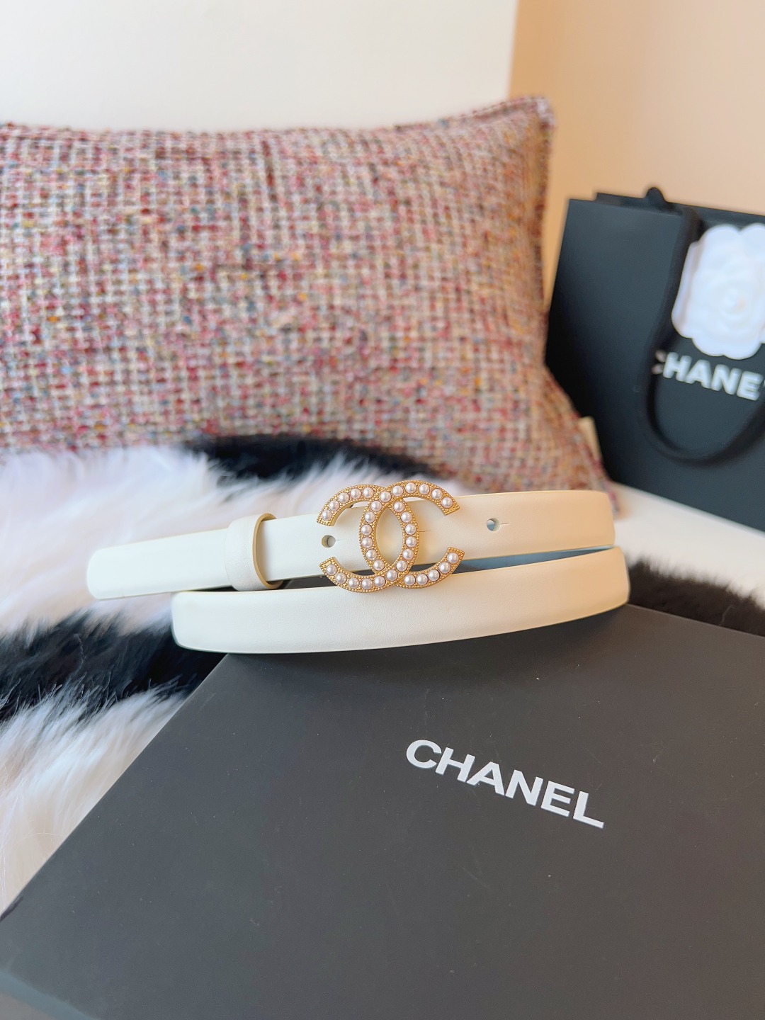 Chanel CHANEL（香奈儿）高端女士细腰带 双面 牛皮 手感柔软舒适 女士 款 优雅 宽度2.0CM