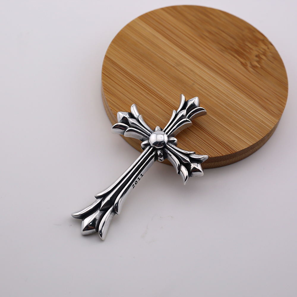 273-Cross Poirot’s new money chain was designed with a simple tie - 图片 4