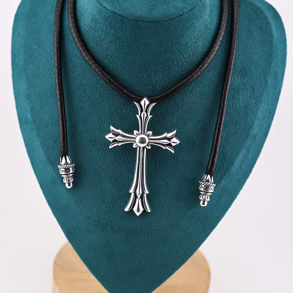 NO:106024,Croatia's new Poirot design leather rope tie necklace fashionable and simple matching necklace!  !  !  , jewelry boutique, chrome hearts, necklace, ties19860909克罗伈新款波洛设计皮绳领带款项链时尚简约搭配项链！！！,饰品精品,chrome hearts,necklace,ties,Jewelry