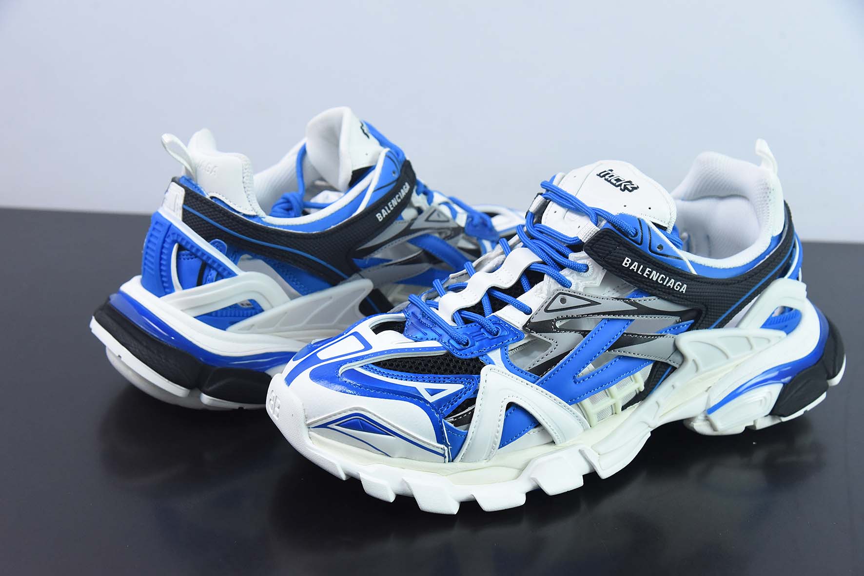 巴黎世家 4代 4.0 Balenciaga Track 4.0运动鞋