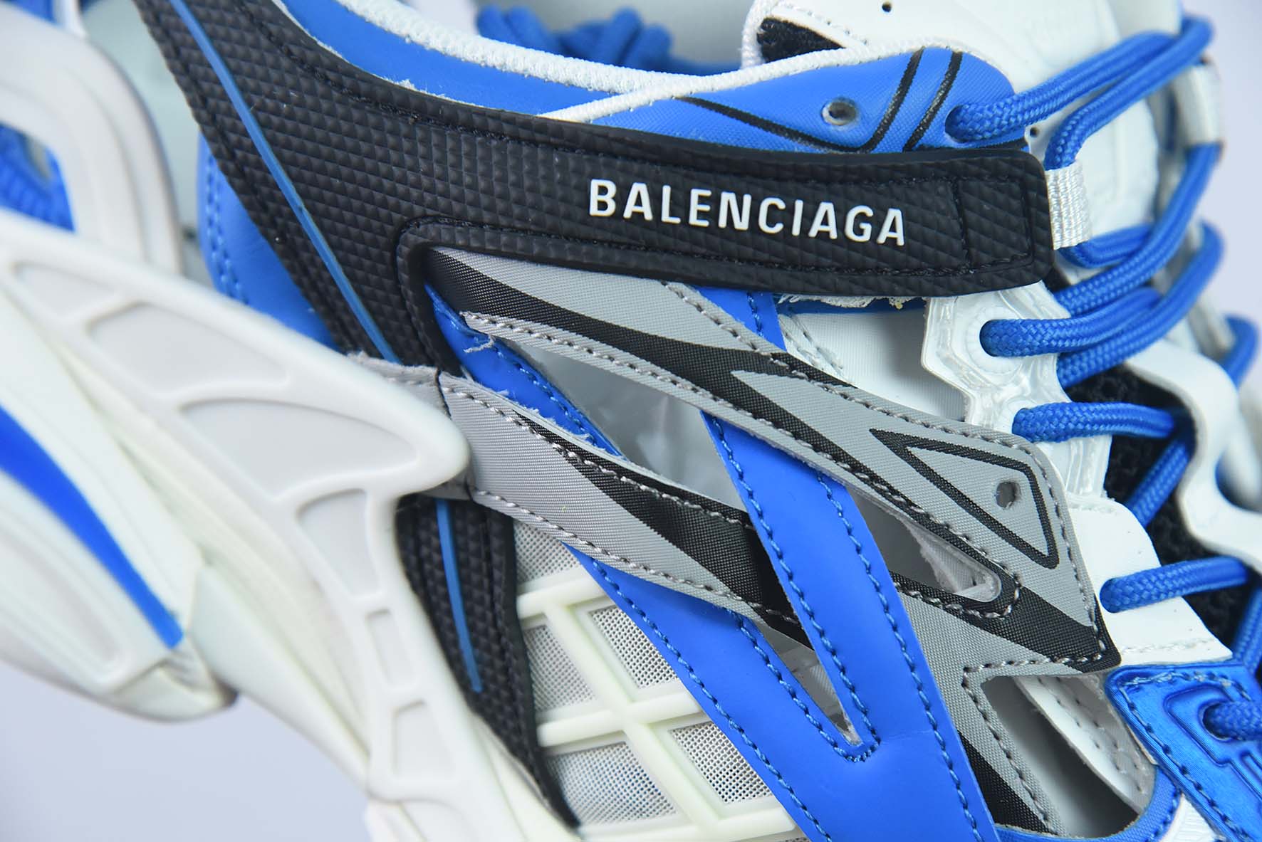 巴黎世家 4代 4.0  Balenciaga Track 4.0运动鞋