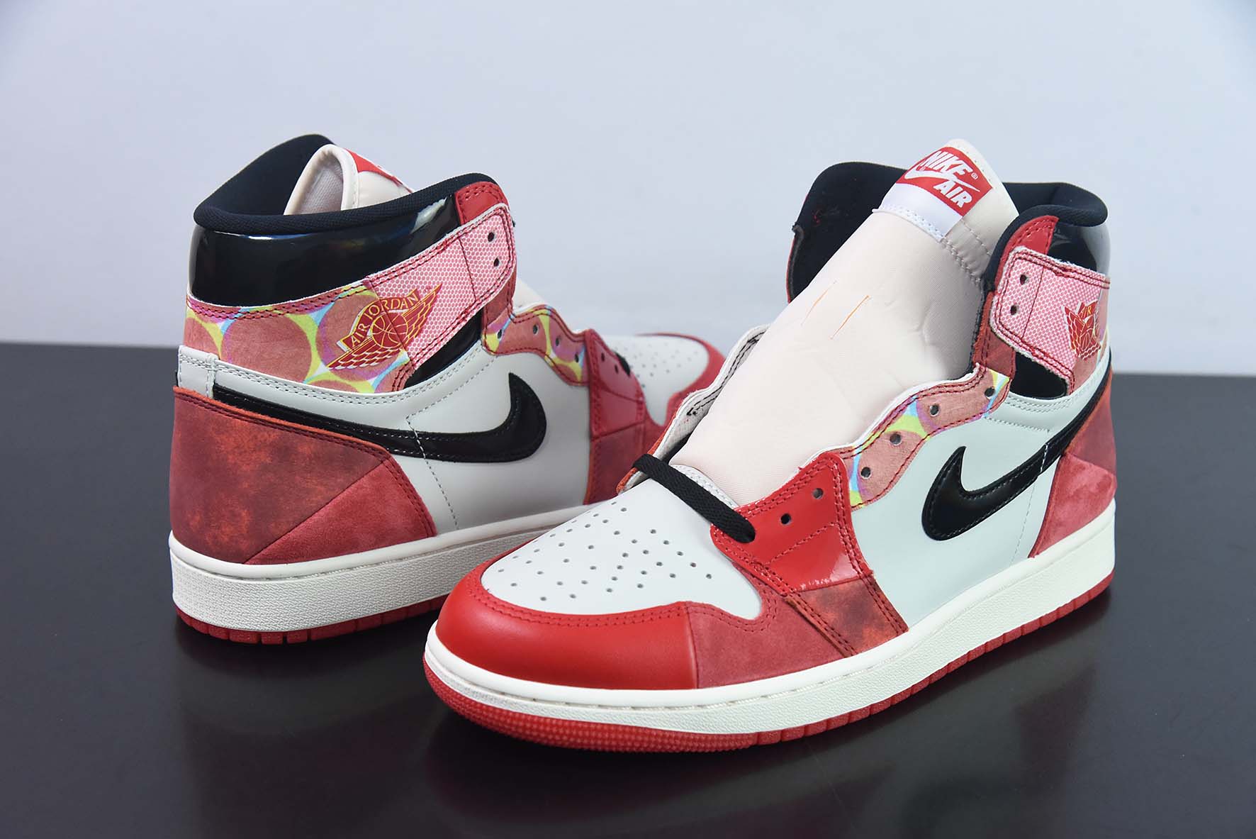 Air Jordan 1 Retro High OG " Next Chapter " 蜘蛛侠2.0 AJ1乔1高帮文化篮球鞋 DV1748-601