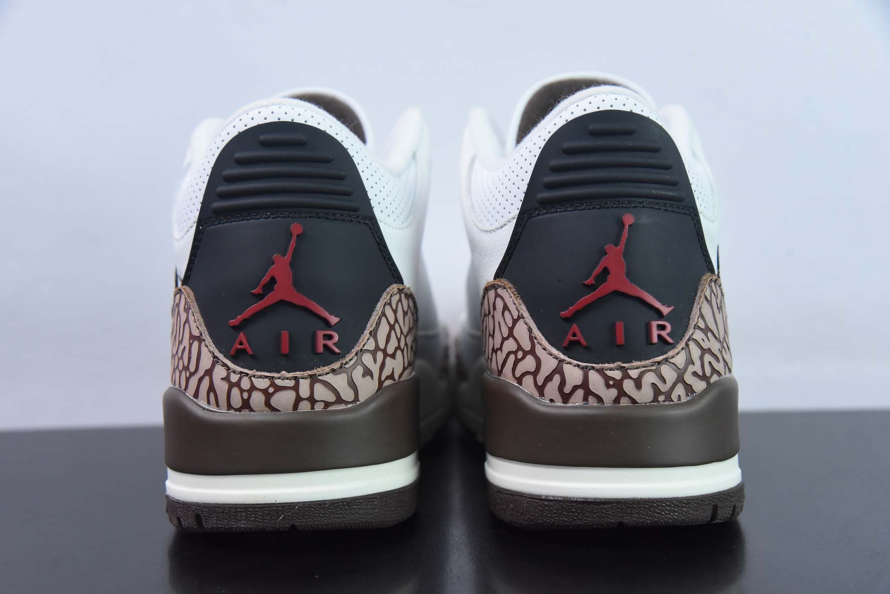 Air Jordan 3 Retro 白色倒勾 树皮纹运动鞋 AJ3 货号:136064 168