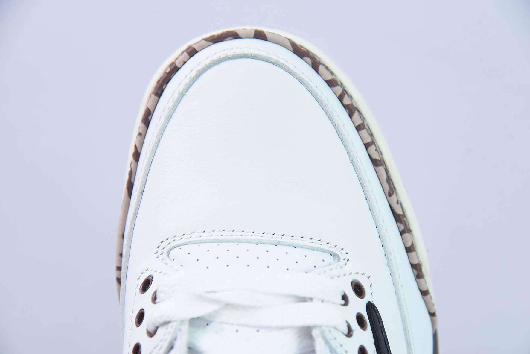 Air Jordan 3 Retro 白色倒勾 树皮纹运动鞋 AJ3 货号:136064 168