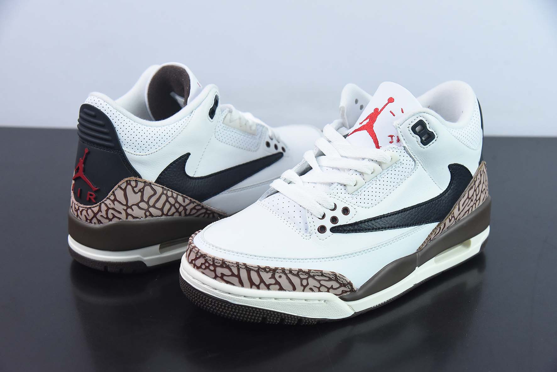 Air Jordan 3 Retro 白色倒勾 树皮纹运动鞋 AJ3 货号:136064 168