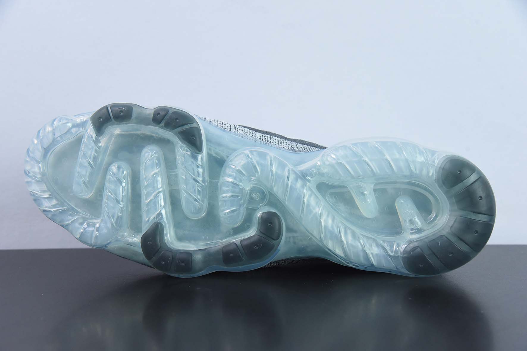 Nk Vapormax 2023 Flyknit 耐克2023飞织透气休闲全掌大气垫跑鞋 货号:DV1678-004