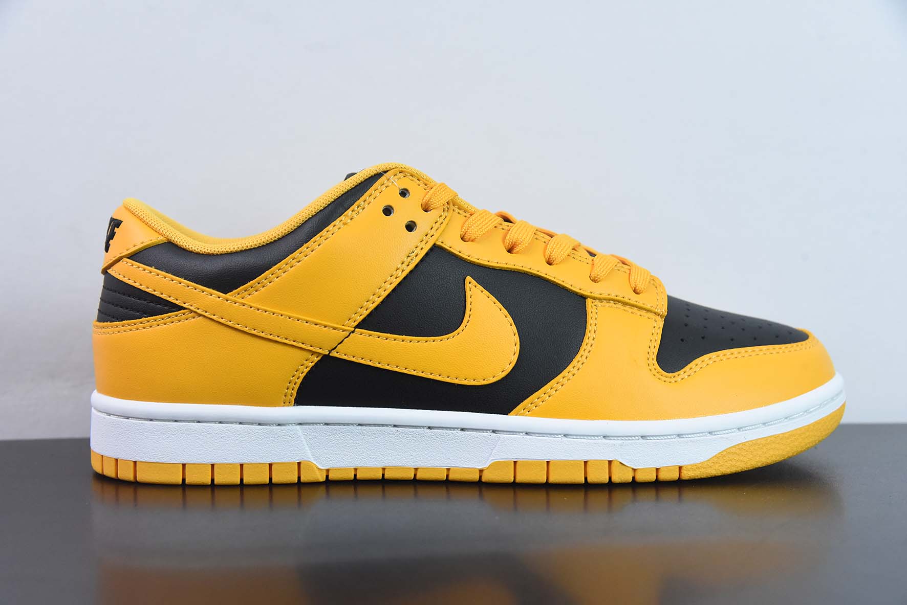 ANM95380636 NK Dunk Low Retro PRM zapatillas de skate casual de caña baja de cuero negro y amarillo Wu-Tang, número de …
