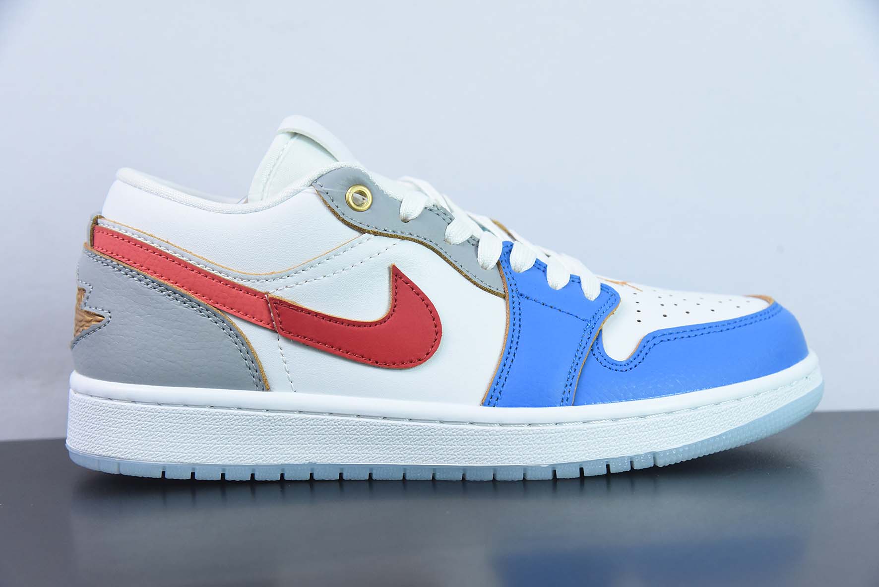 TAJT45583536 Ai Jordan 1 Low"Philippines"AJ1 乔丹1代低帮菲律宾🇵🇭白蓝红 货号：FN8901-164 尺码：35-47