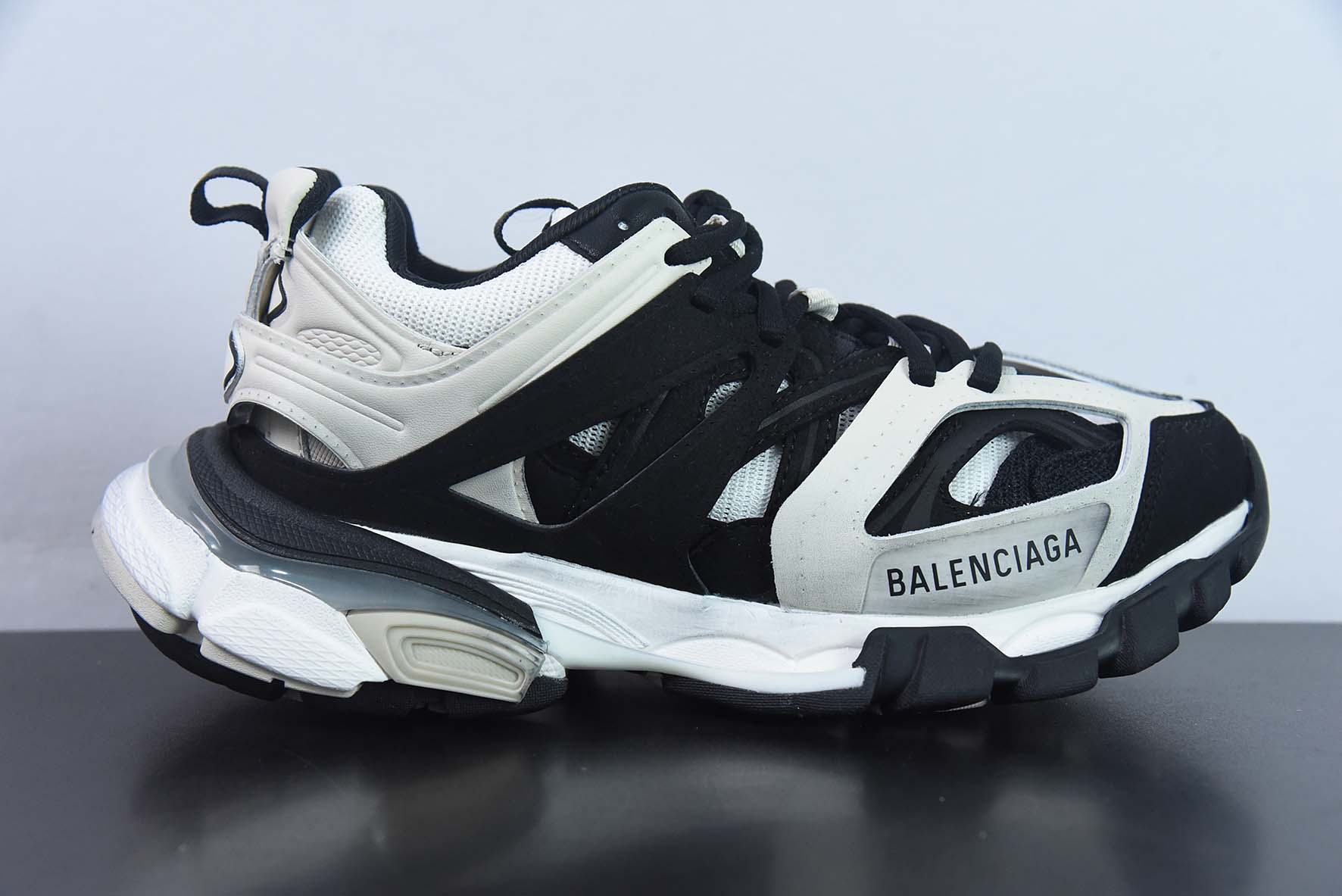 NDZ21153563 Balenciaga BALENCIAGA Track Trainers Serie 3.0 Generation Retro Wild Running Grandpa Zapatos para correr ca…