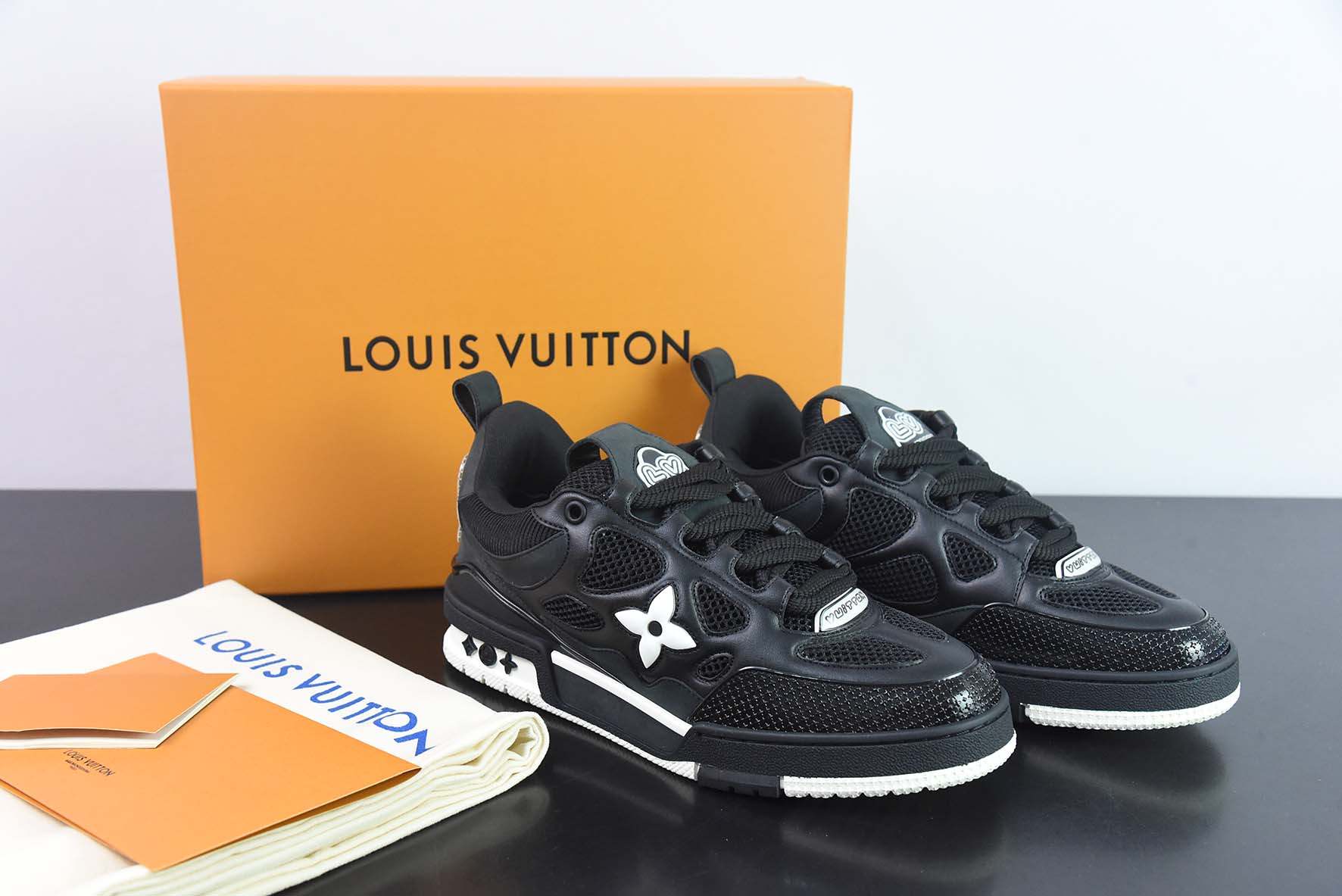 LV/路易威登 2023 驴家最新款 LV「面包鞋 Sk8 」