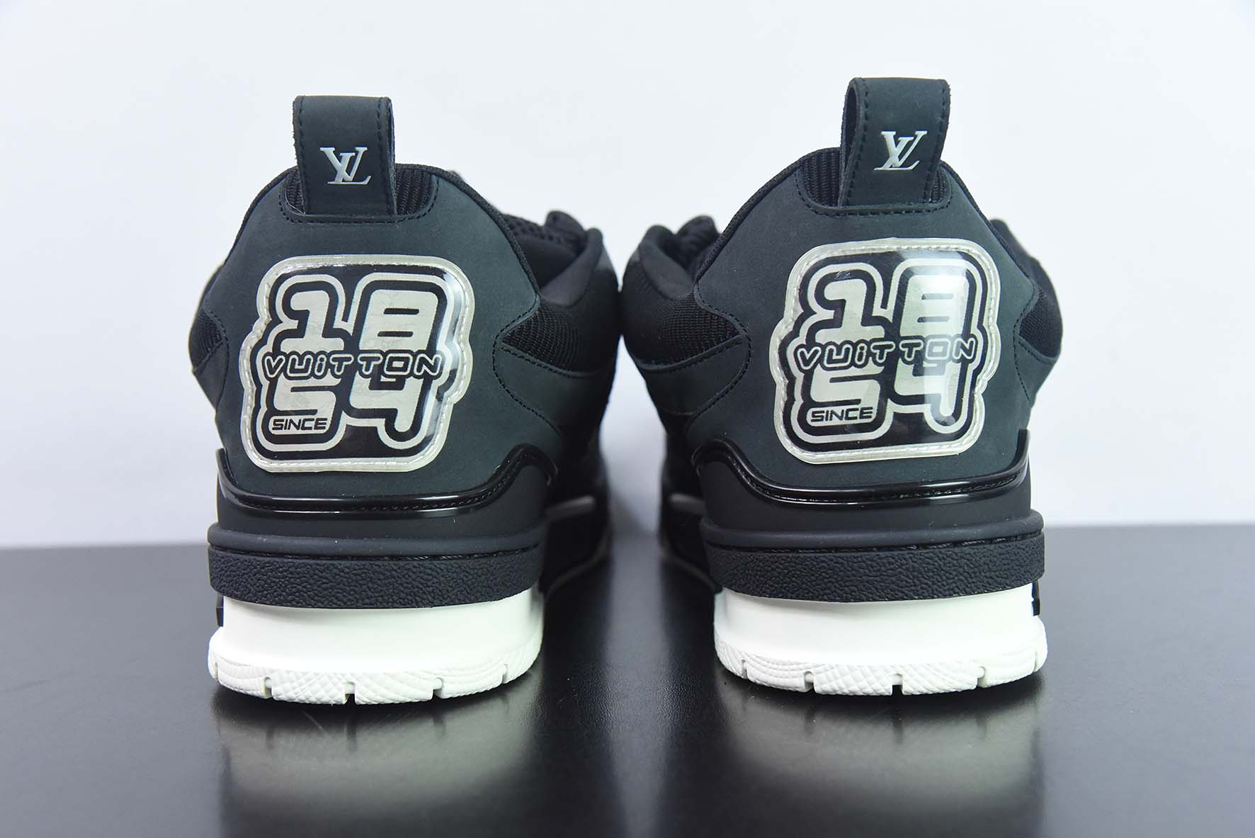 LV/路易威登 2023 驴家最新款 LV「面包鞋 Sk8 」