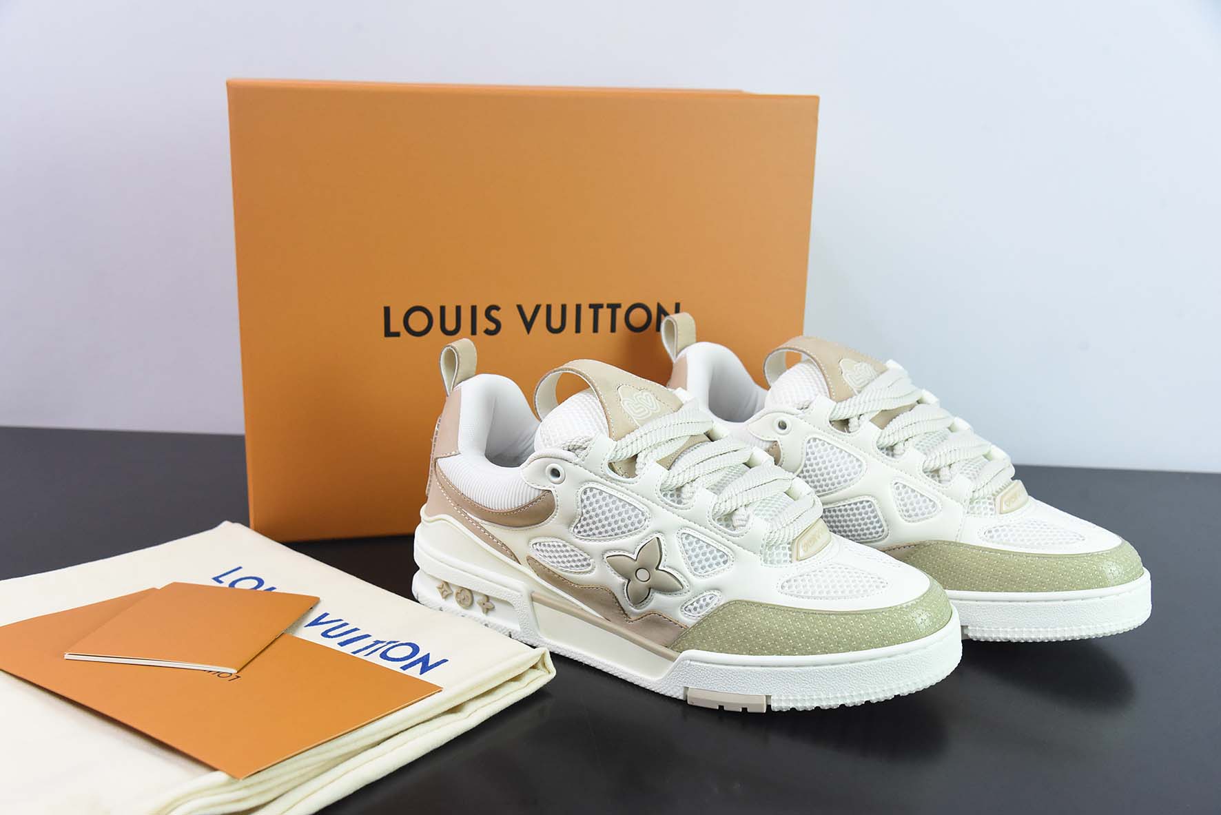 LV/路易威登 2023 驴家最新款 LV「面包鞋 Sk8 」