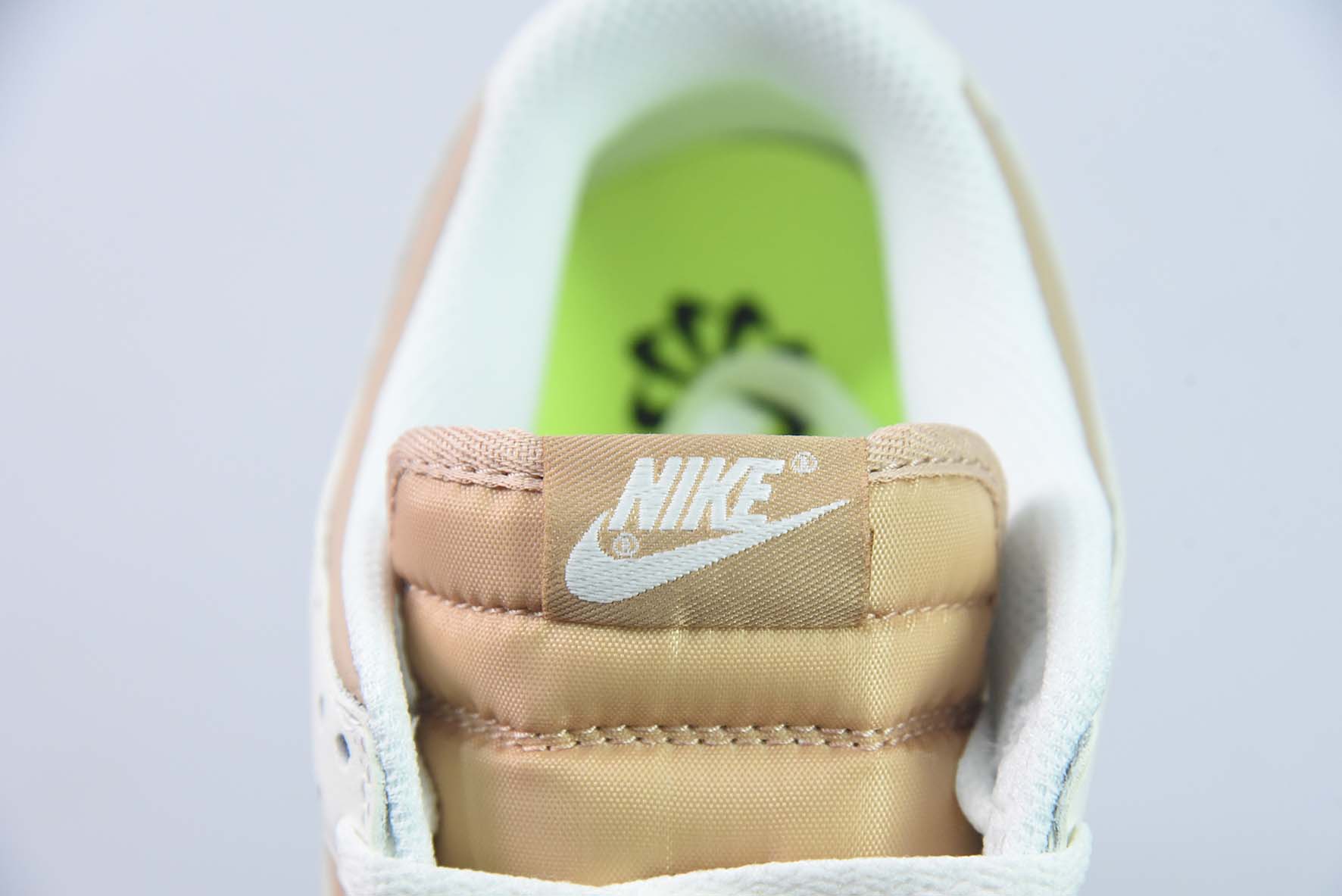 Nike SB Dunk Low Next Nature "Hemp"米黄 货号:DD1873 200