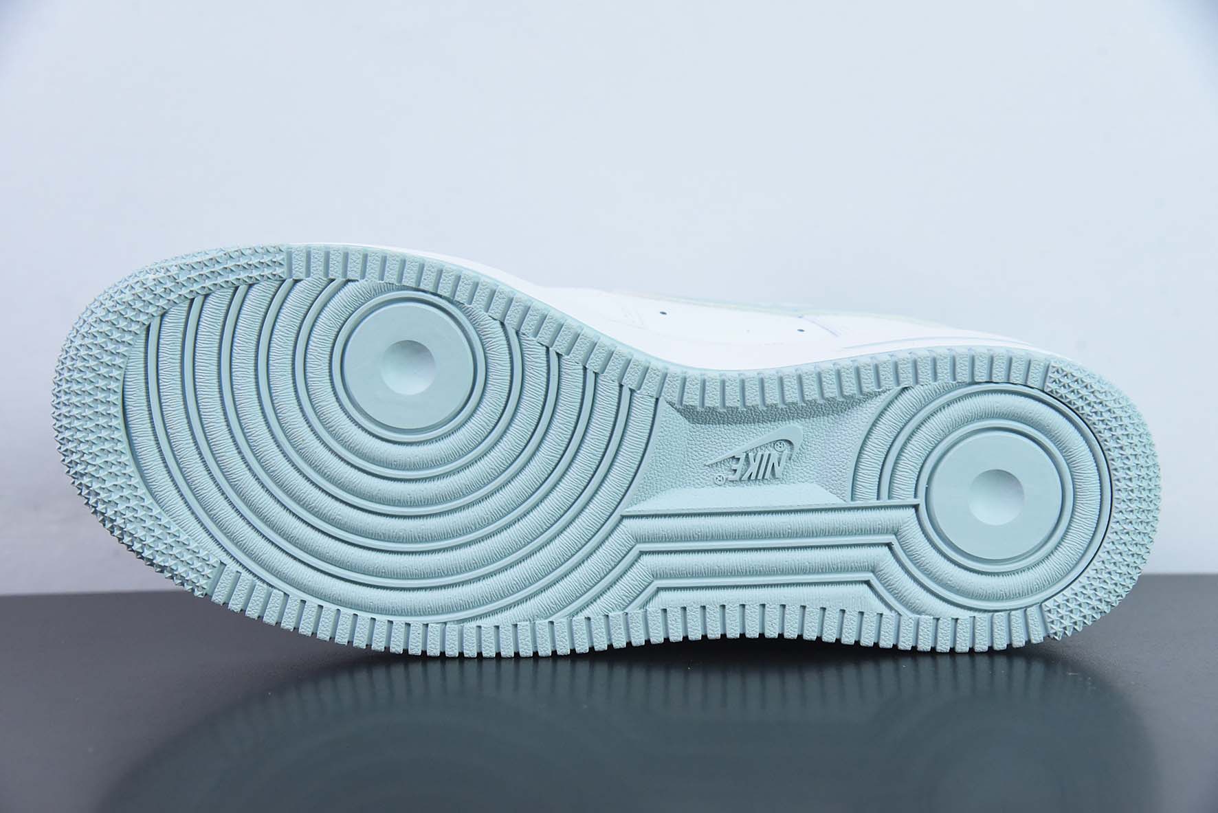 Nike Air Force 1 Low '07 “冰蓝色”低帮空军一号休闲板鞋 货号:JX2696-853