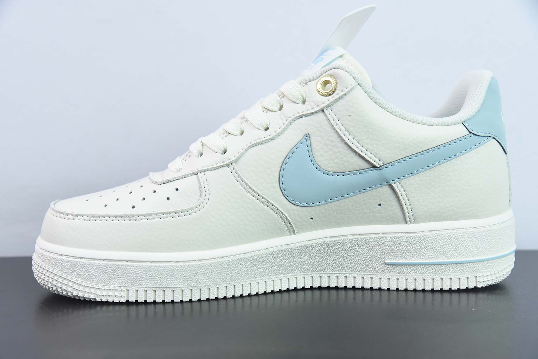 Nike Air Force 1 Low “NAI-KE”空军一号低帮运动休闲板鞋 货号:NK0621-933