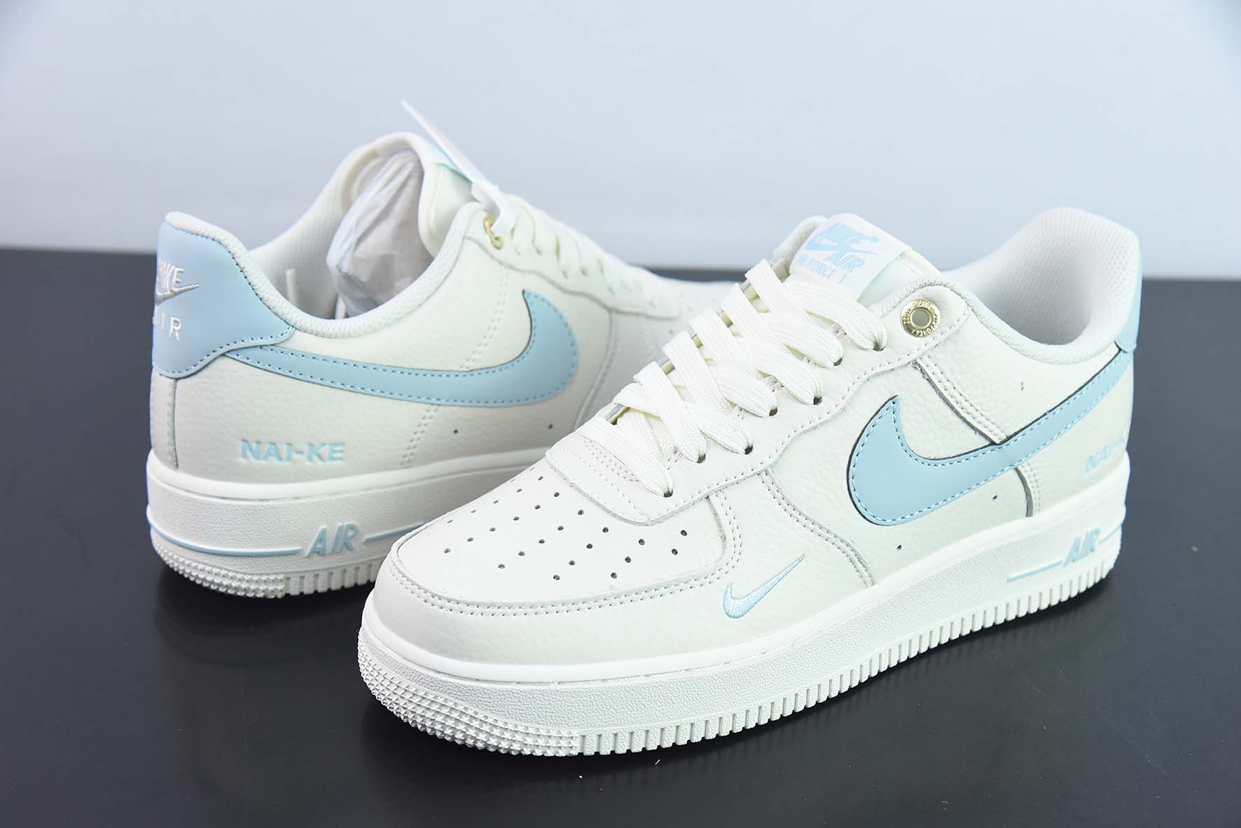 Nike Air Force 1 Low “NAI-KE”空军一号低帮运动休闲板鞋 货号:NK0621-933
