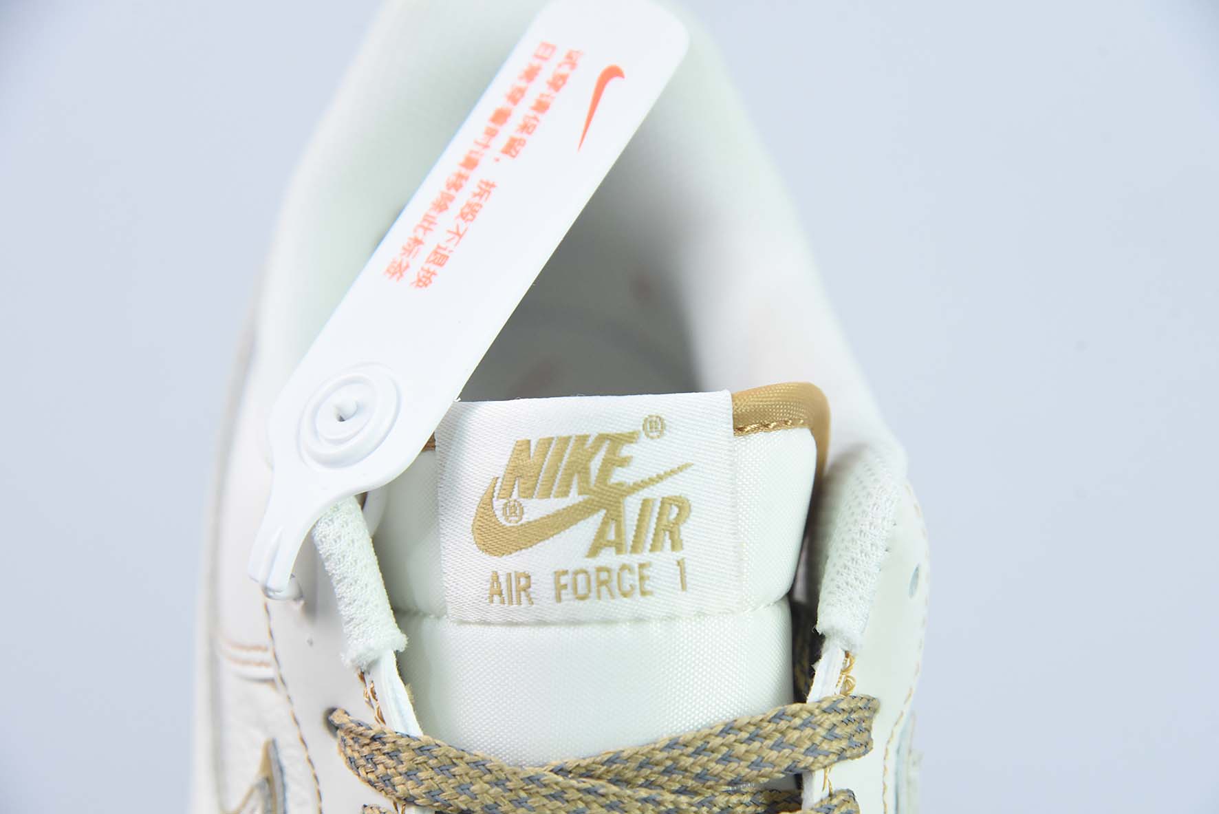 Nike Air Force 1 Low 沙漠黄 空军一号低帮运动休闲板鞋 货号UT2022-028