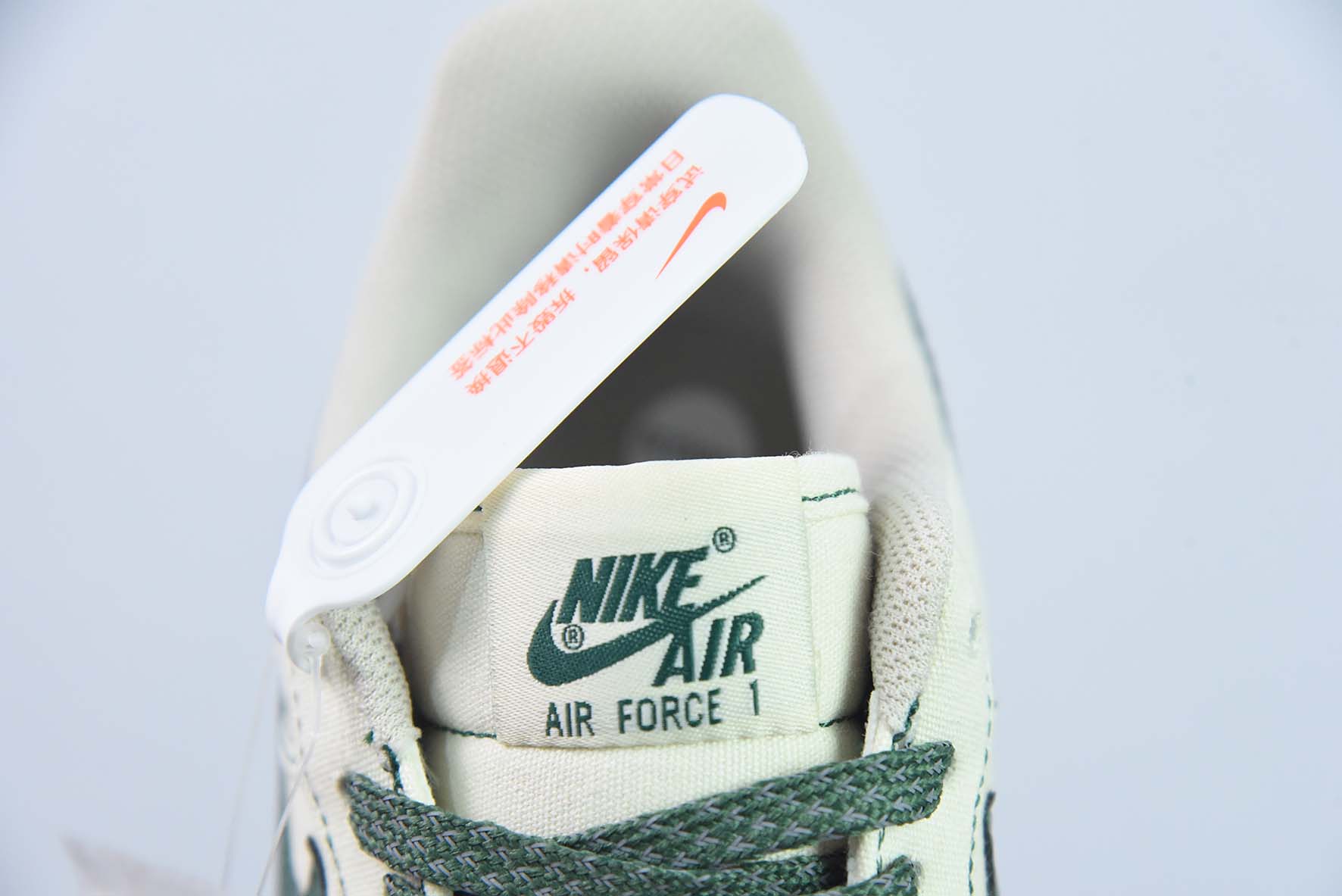 Nike Air Force 1 Low 深绿 空军一号低帮运动休闲板鞋 货号TQ1456-266