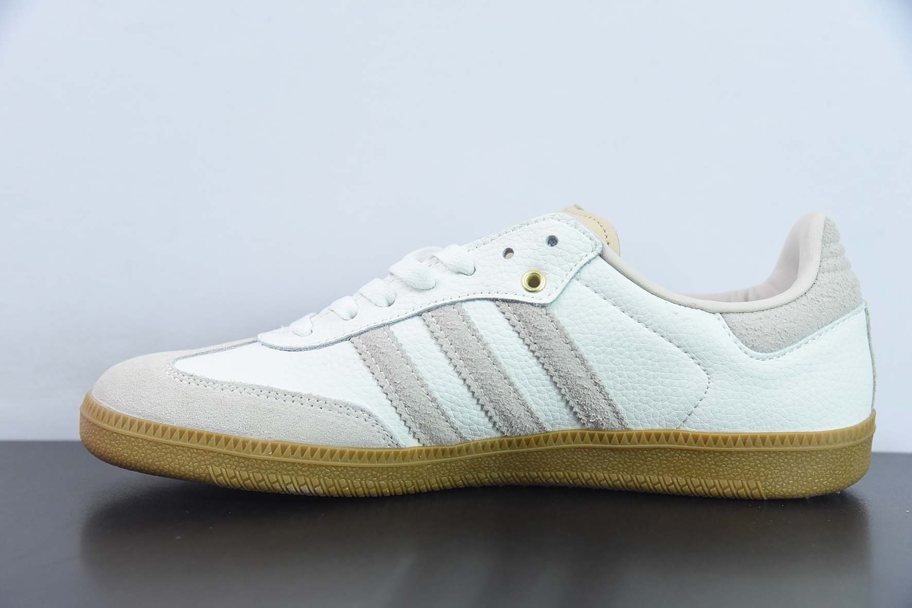 Adidas Originals Samba 阿迪达斯 三叶草  桑巴系列德训百搭复古低帮板鞋  货号：GV8358