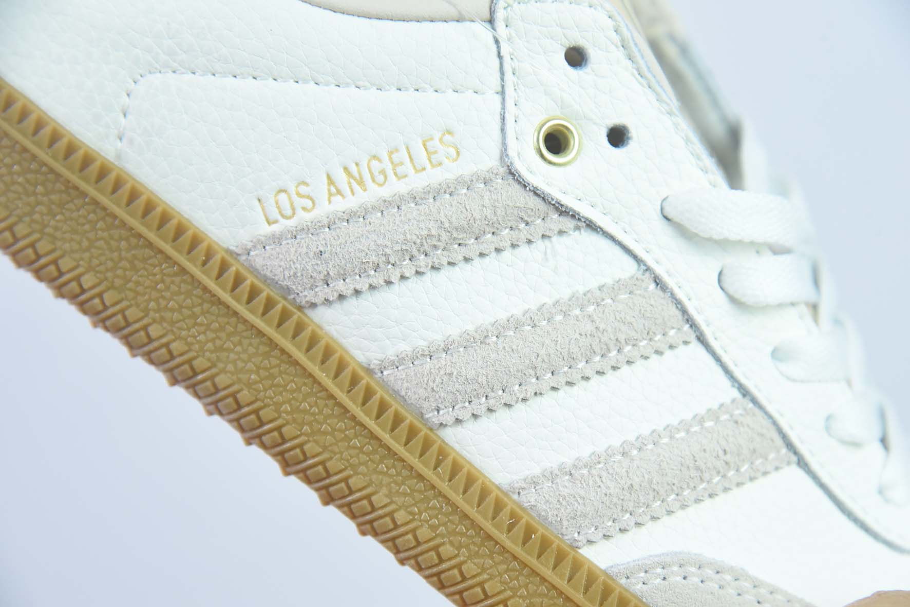 Adidas Originals Samba 阿迪达斯 三叶草 桑巴系列德训百搭复古低帮板鞋 货号:GV8358