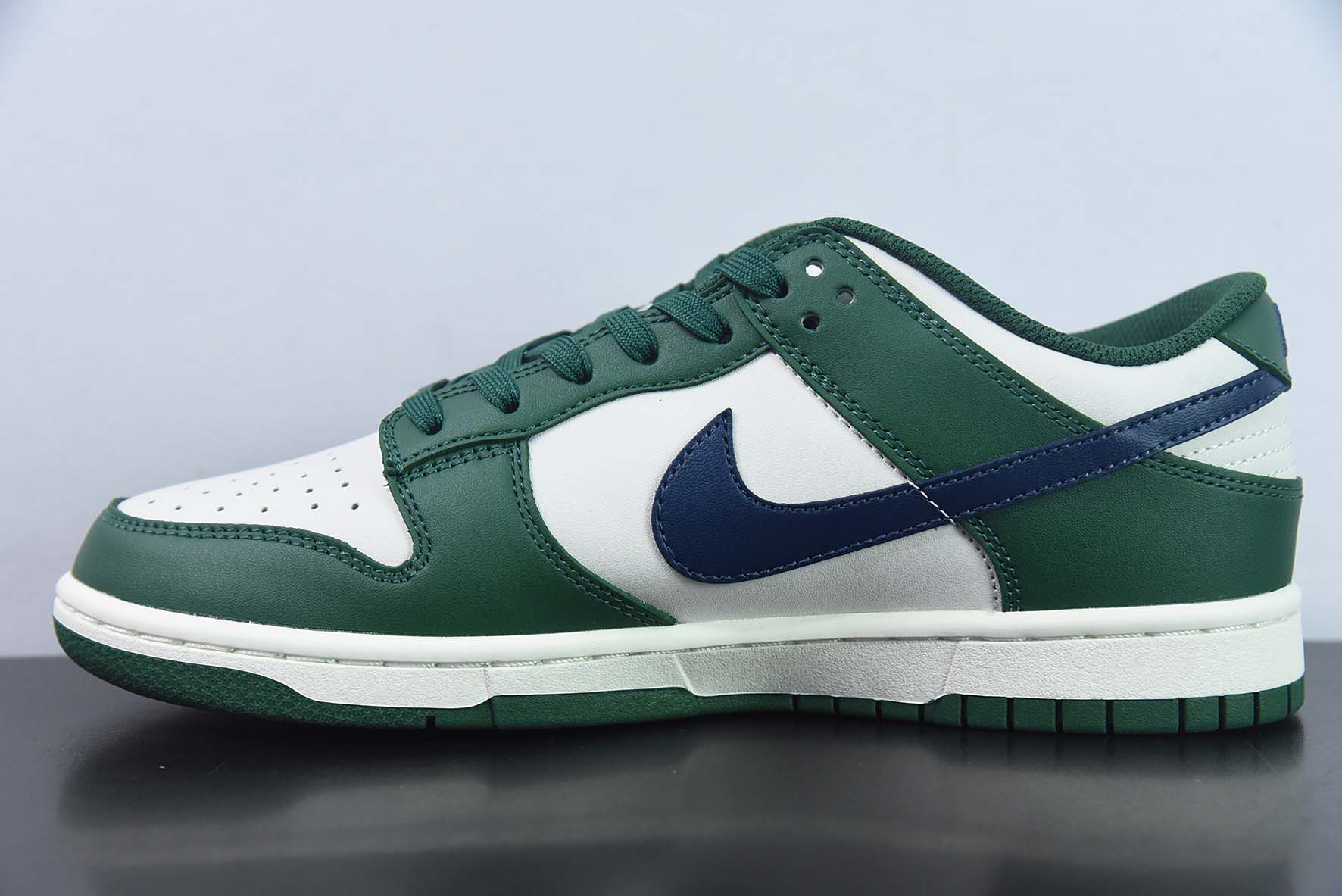 NK Dunk Low SP 白绿蓝 低帮休闲运动板鞋 货号：DD1503-300