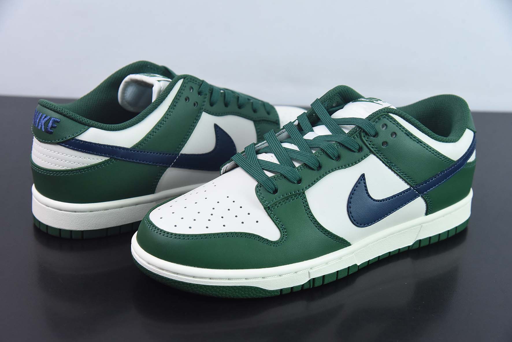 NK Dunk Low SP 白绿蓝 低帮休闲运动板鞋 货号：DD1503-300