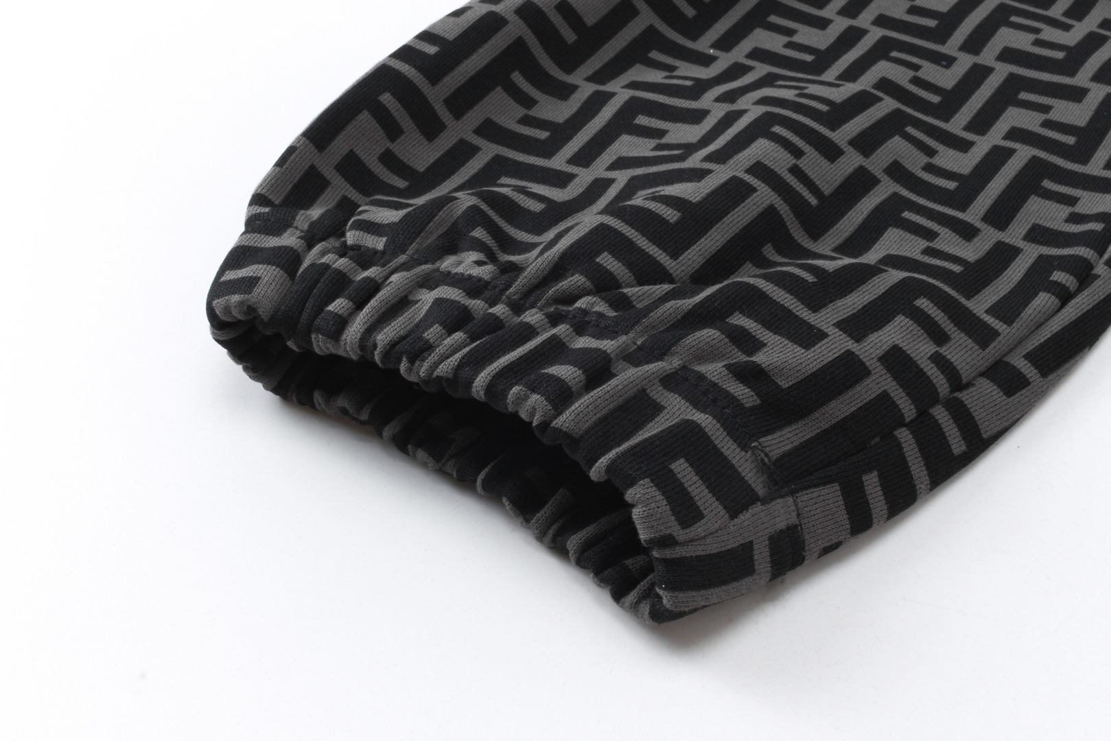 “BJK FINDI FF FF PHY Long Pants: High-Quality Cow Belly Fabric, Comfortable and Stylish” - 图片 8