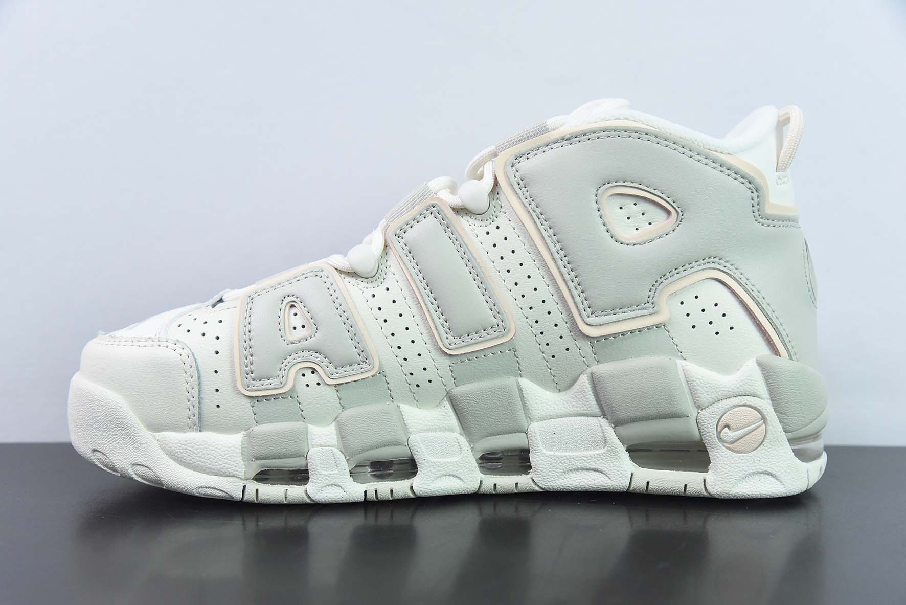 NK Air More Uptempo 皮蓬 大Air 减震防滑耐磨复古篮球鞋 货号:DV1137-101