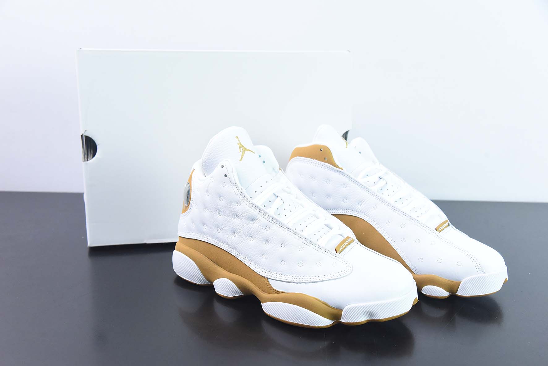 Air Jordan AJ13 Retro 小麦白棕运动鞋 货号：414571-171