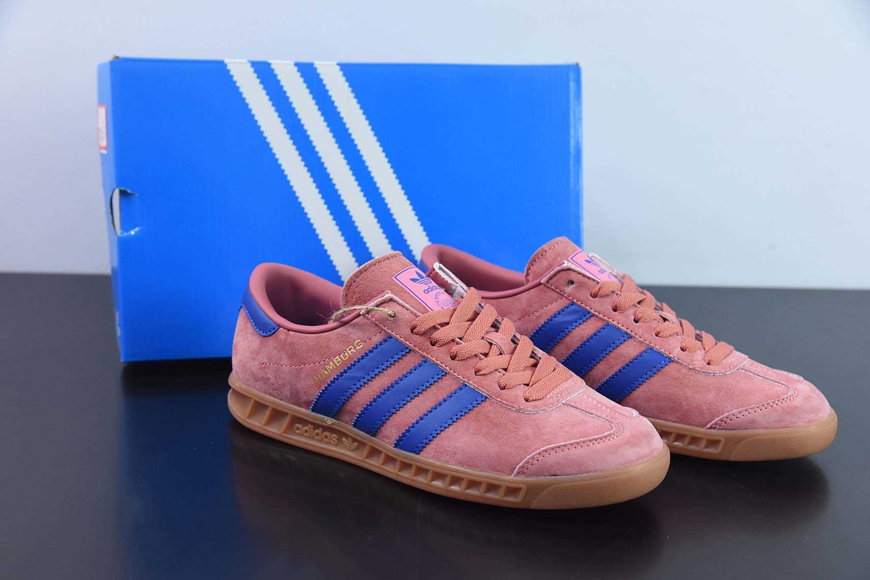 Adidas Originals Handball Spezial 绒面革 阿迪三叶草板鞋Hamburg 烫金 货号：H00446