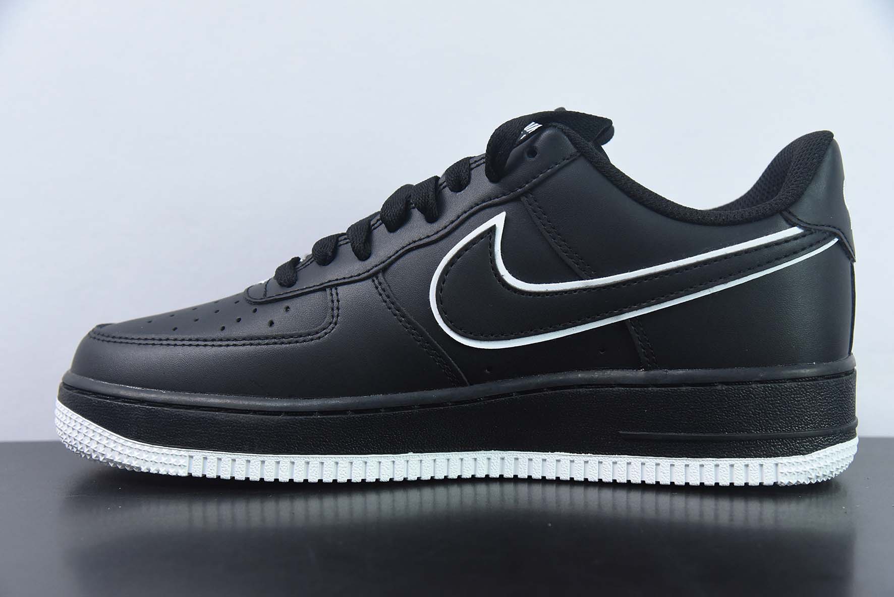 Nike Air Force 1 AF1 空军一号/低帮 黑白 货号：DV0788-002
