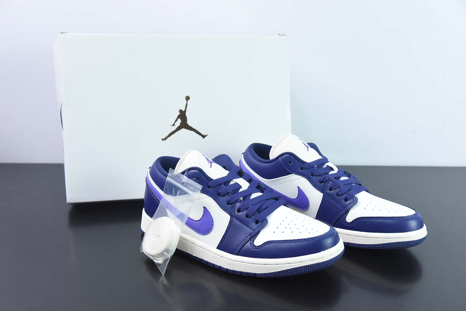 NK Air Jordan 1 Low”Sail Purple“AJ1乔丹一代低帮经典复古文化休闲运动篮球鞋“米白深紫”DC0774-502