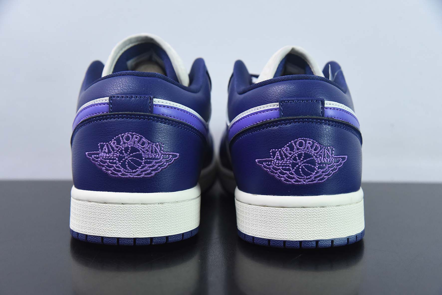 NK Air Jordan 1 Low”Sail Purple“AJ1乔丹一代低帮经典复古文化休闲运动篮球鞋“米白深紫”DC0774-502