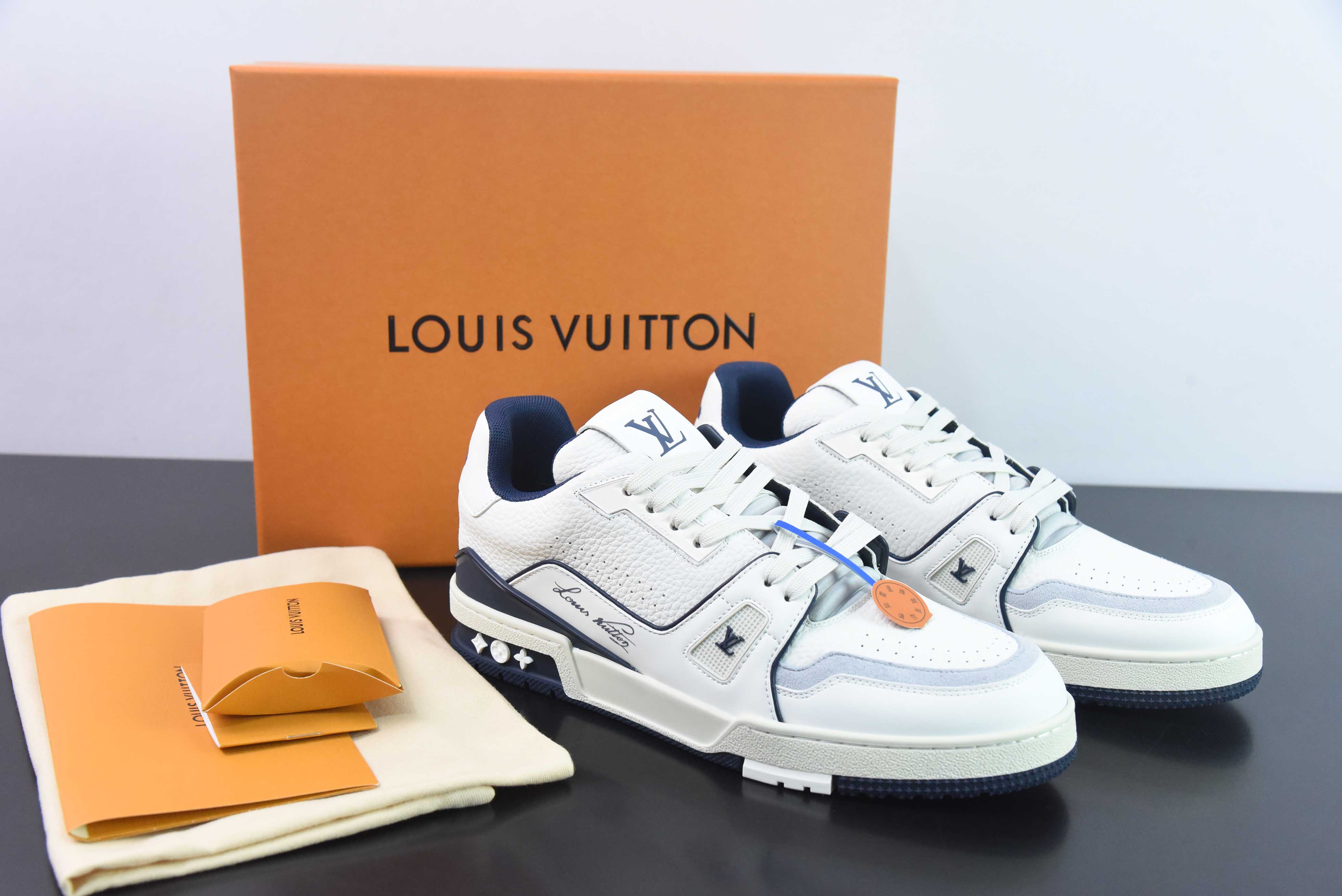 LV路易威登Louis Vuitton Trainer Sneaker Low 低帮复古休闲运动文化百搭篮球板鞋