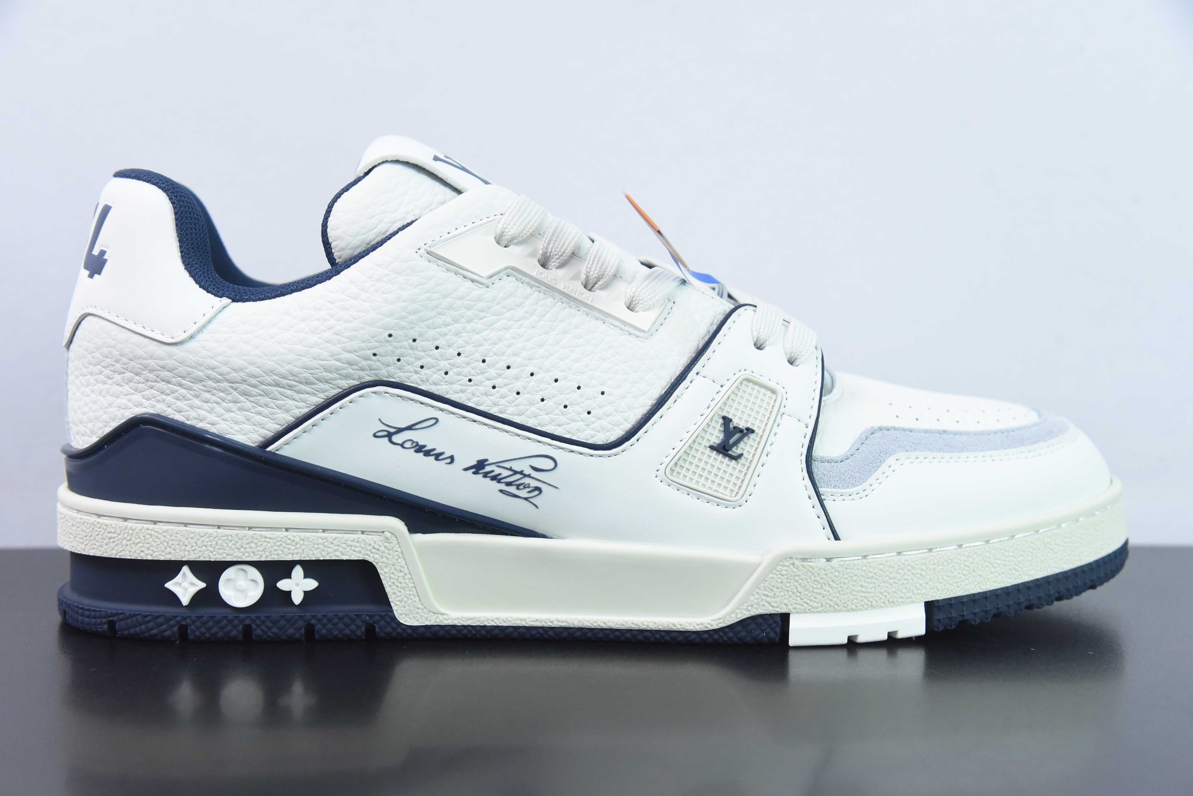 LV路易威登Louis Vuitton Trainer Sneaker Low 低帮复古休闲运动文化百搭篮球板鞋