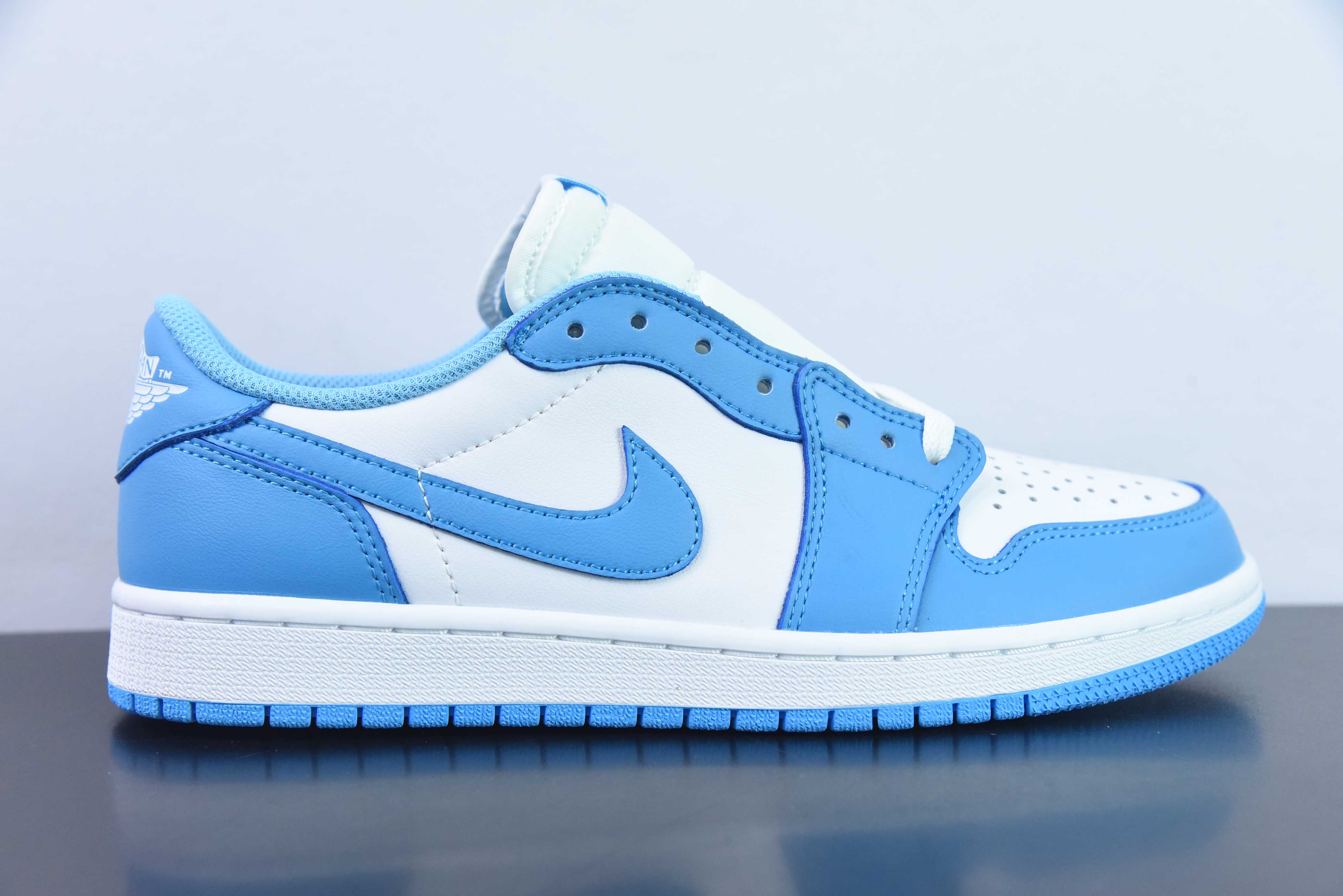 Air Jordan AJ1 Retro Low OG 低帮 北卡蓝 货号:J7891-401