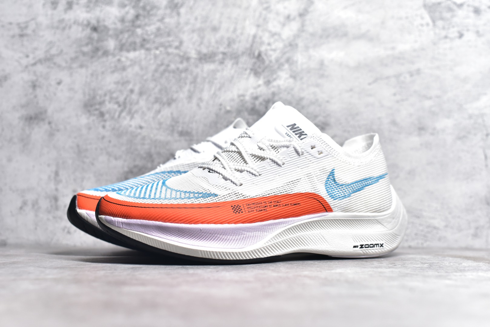 图片[2]-#秒杀 ️工厂清仓限时特价福利💥 NK ZoomX Vaporfly Next% 马拉松跑步鞋二代 鞋面使用了全新 Vaporweave 科技，这种类似蝉翼的材质相比 Flyknit 更加轻薄透气，非对称的鞋带系统和泡棉护垫的加入令舒适度更高，采用醒目的绿色作为主色调，鞋头辅以超大的 Swoosh 点缀，再配上流线型外观设计 尺码：36 36.5 37.5 38 38.5 39 40 40.5 41 42 42.5 43 44 45-选品中心