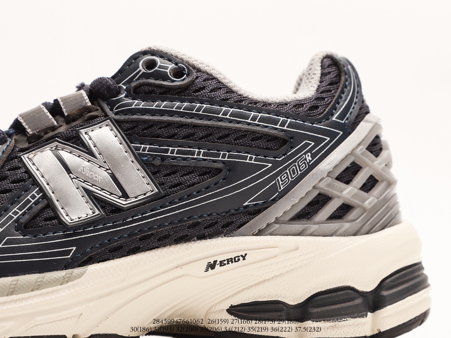 New Balance M1906 Series: Retro-Style Shoes for Men with Foot Length Chart. - 图片 7