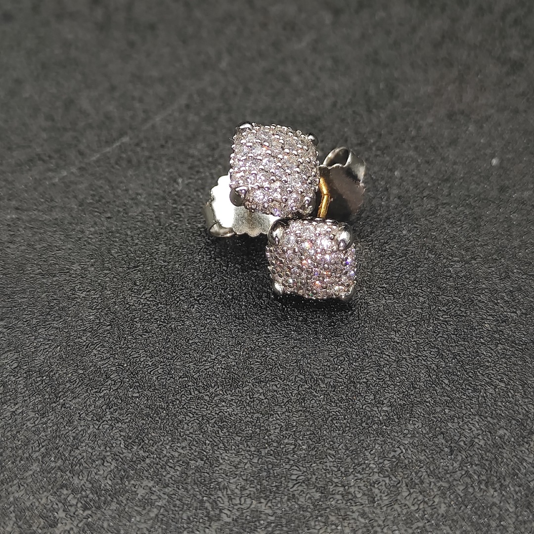 NO:114340,David Yurman 9mm four-claw full-diamond earrings. No. DYEH-065, jewelry quality19860909David Yurman 9mm四爪满钻耳钉. 编号DYEH-065,饰品精品,Jewelry