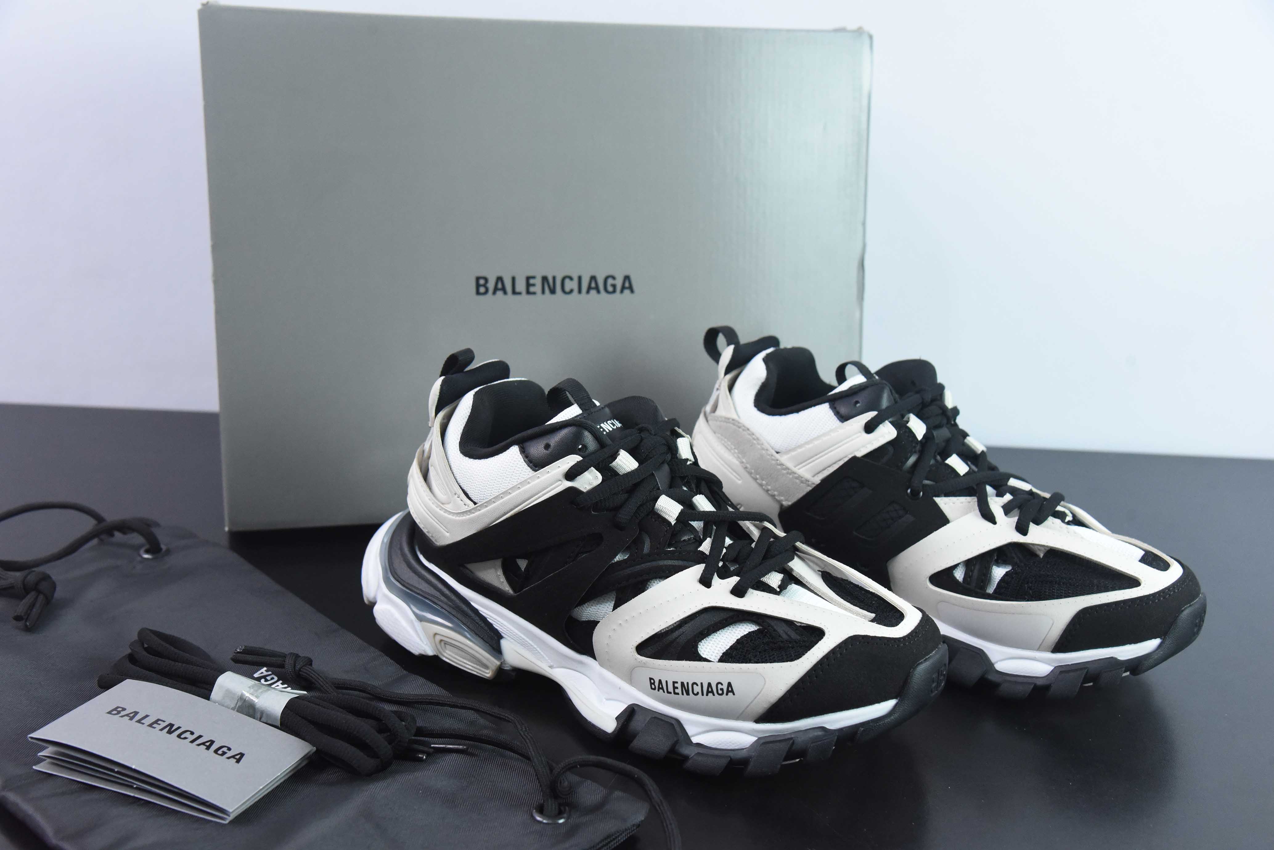 巴黎世家/Balenciaga 巴黎世家3.0低帮老爹鞋  灰黑 货号：542436 W3SU5 9791