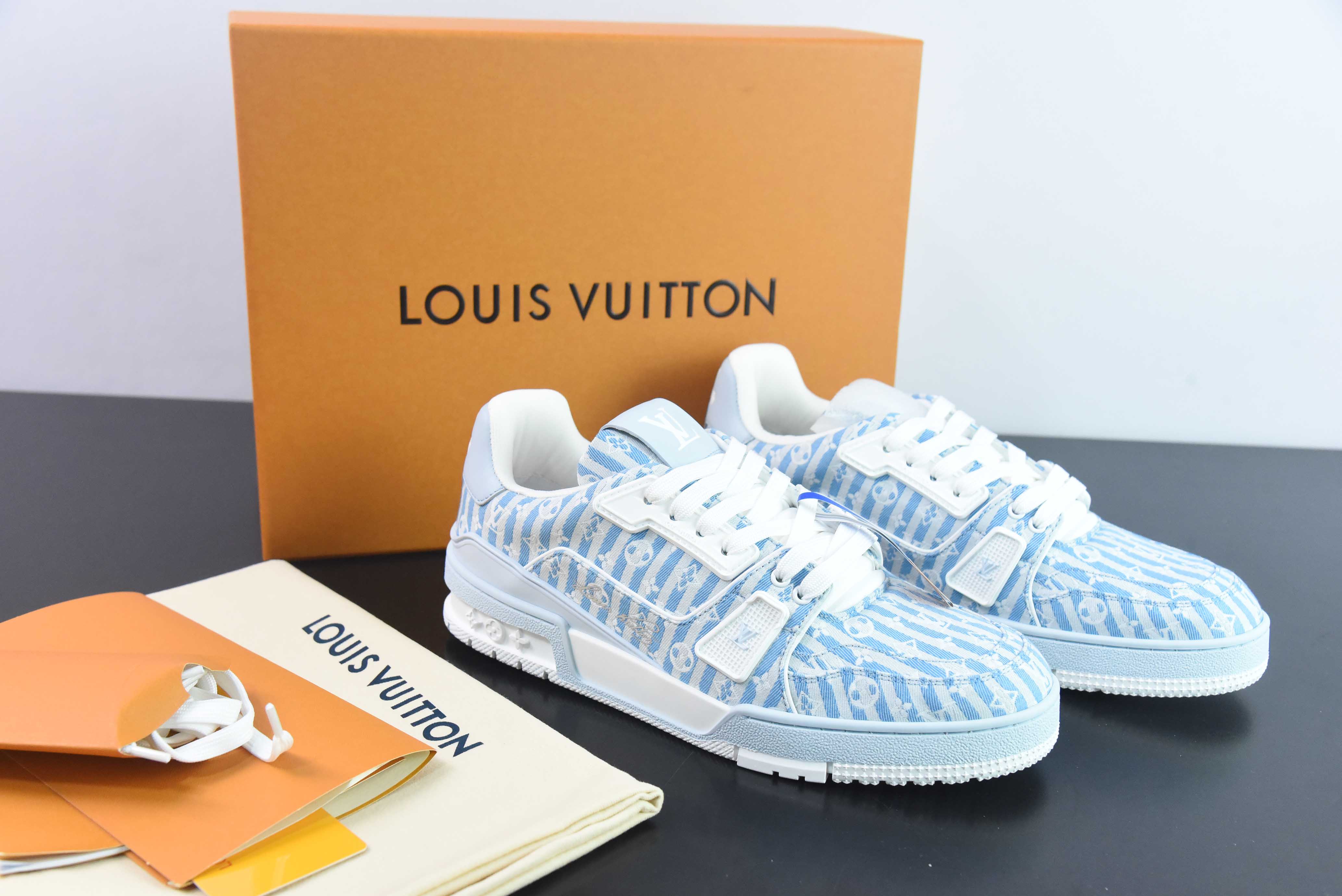 LV路易威登Louis Vuitton Trainer Sneaker Low 低帮复古休闲运动文化百搭篮球板鞋