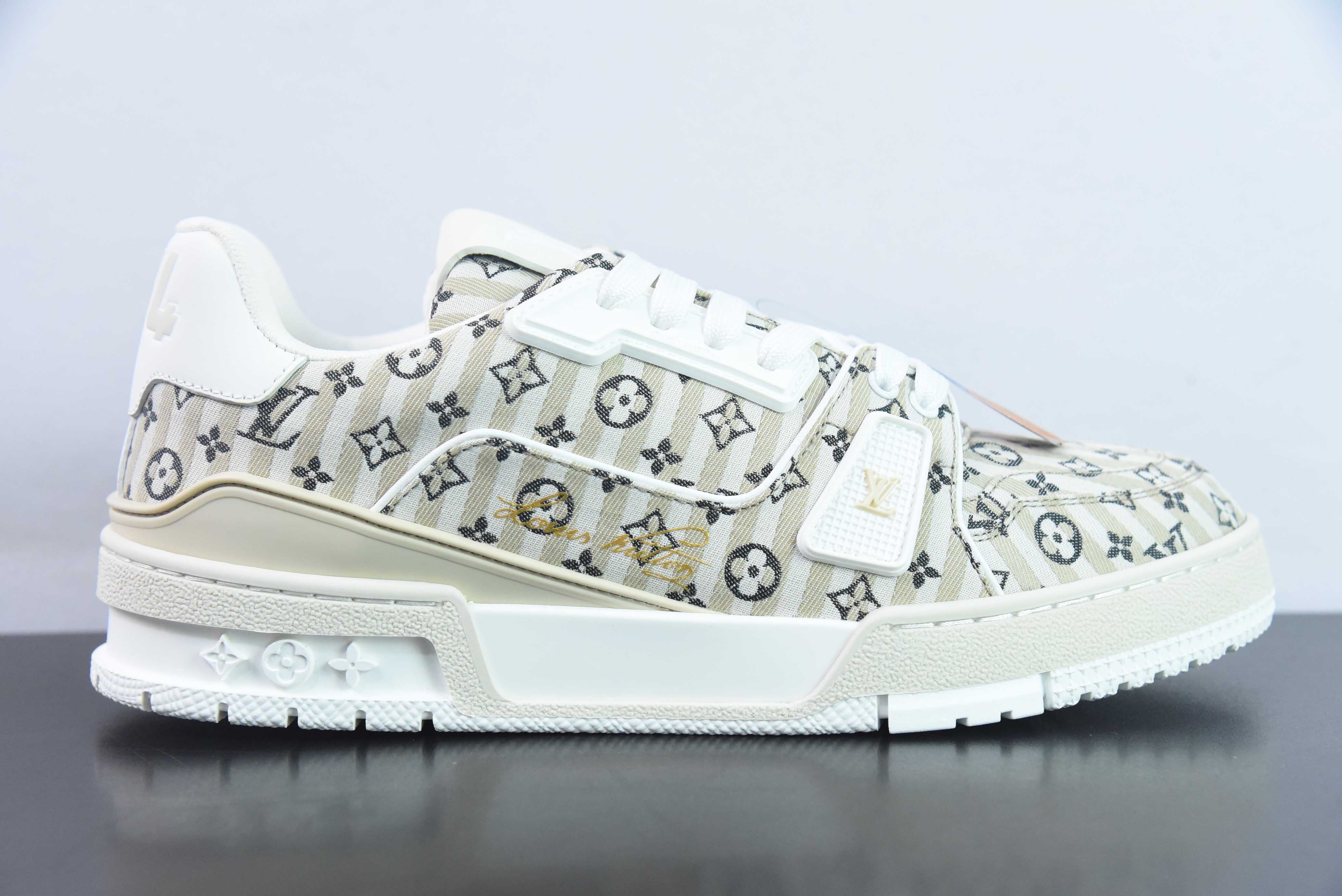 LV路易威登Louis Vuitton Trainer Sneaker Low 低帮复古休闲运动文化百搭篮球板鞋