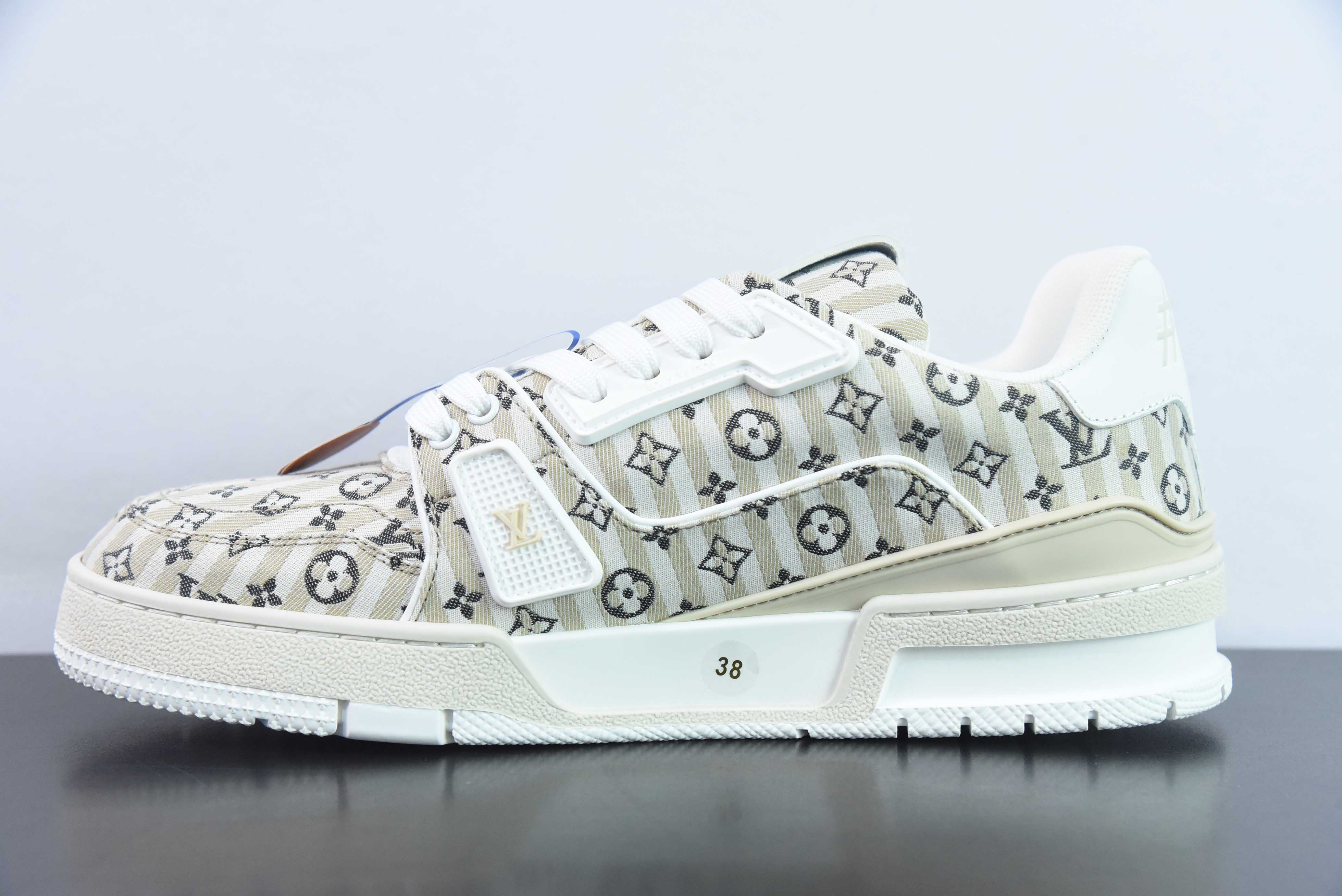 LV路易威登Louis Vuitton Trainer Sneaker Low 低帮复古休闲运动文化百搭篮球板鞋