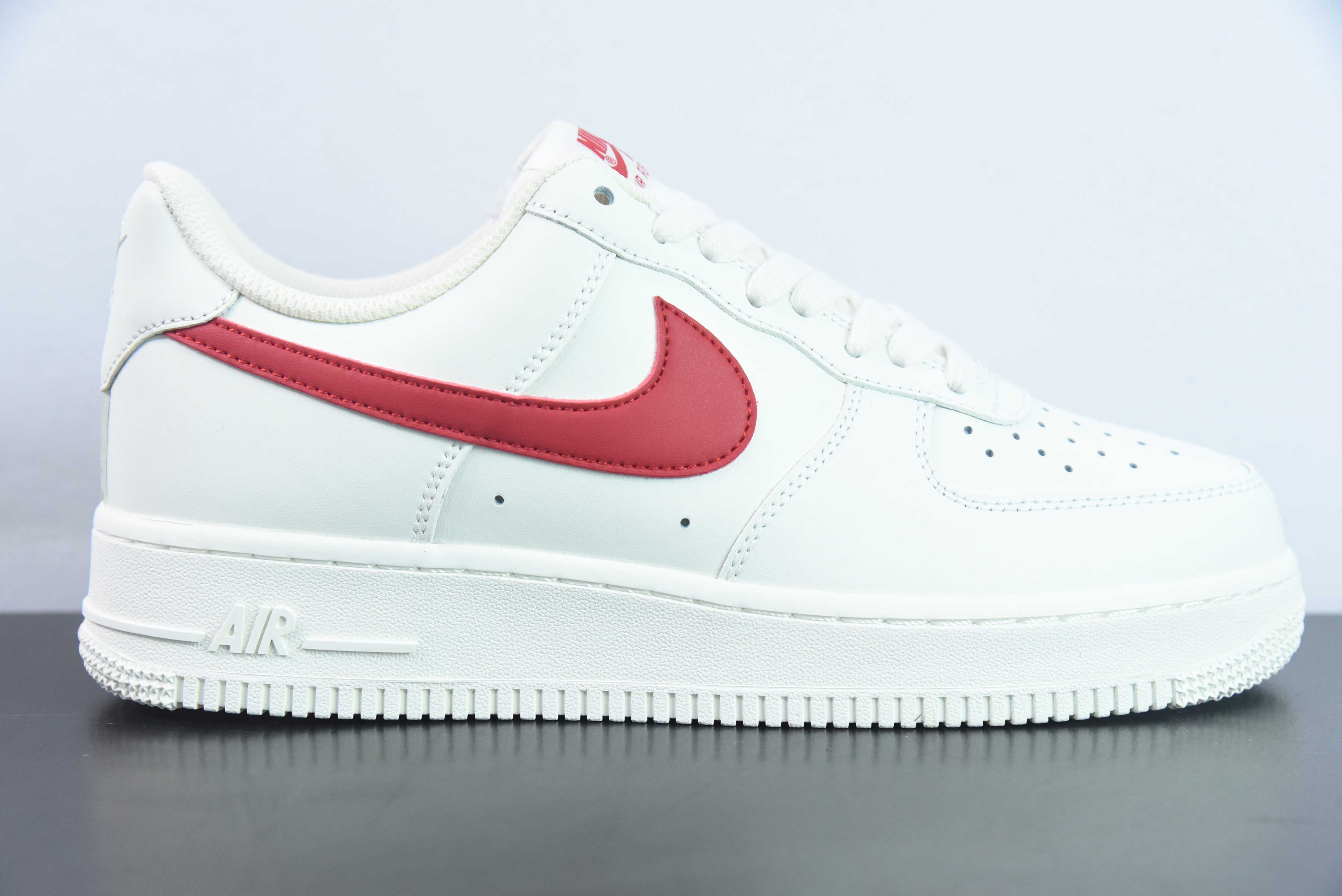 Nk Air Force 1'07 Low 元年复刻 奶白红 校园红 空军一号低帮休闲板鞋 货号:315122-126