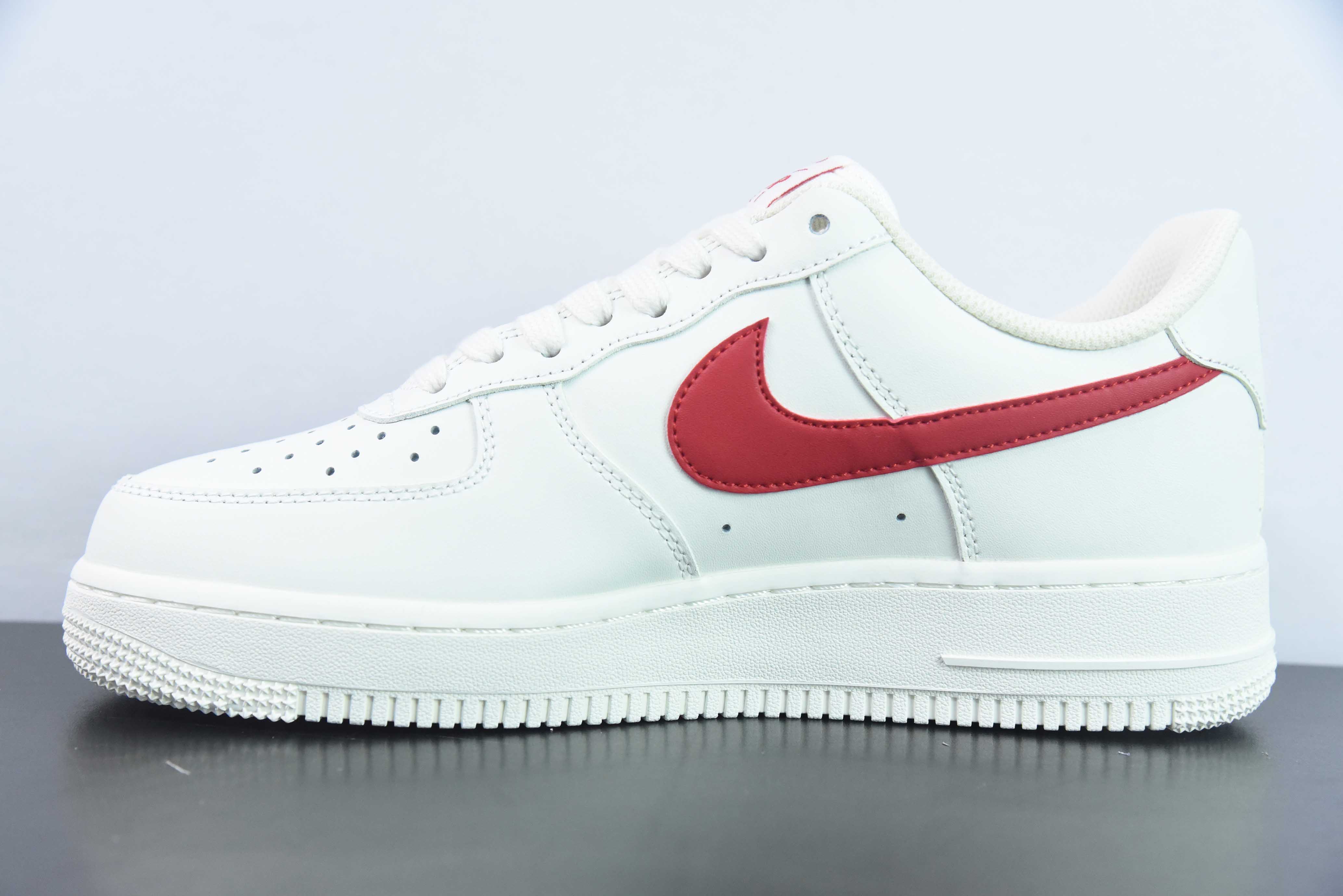 Nk Air Force 1'07 Low 元年复刻 奶白红 校园红 空军一号低帮休闲板鞋 货号:315122-126
