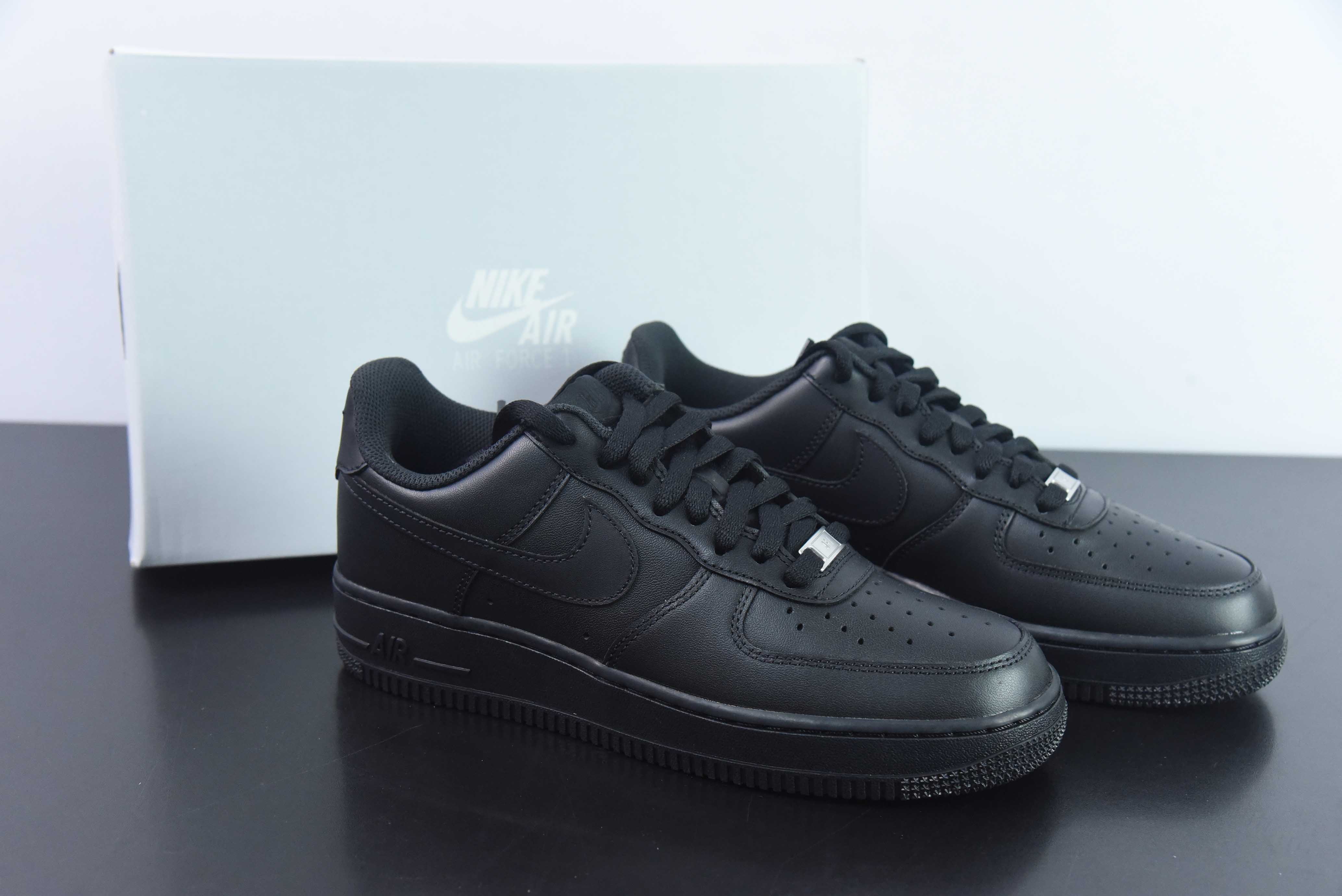 NK Air Force 1 Low '07 空军一号纯黑低帮经典板鞋 空军纯黑 货号CW2288-001