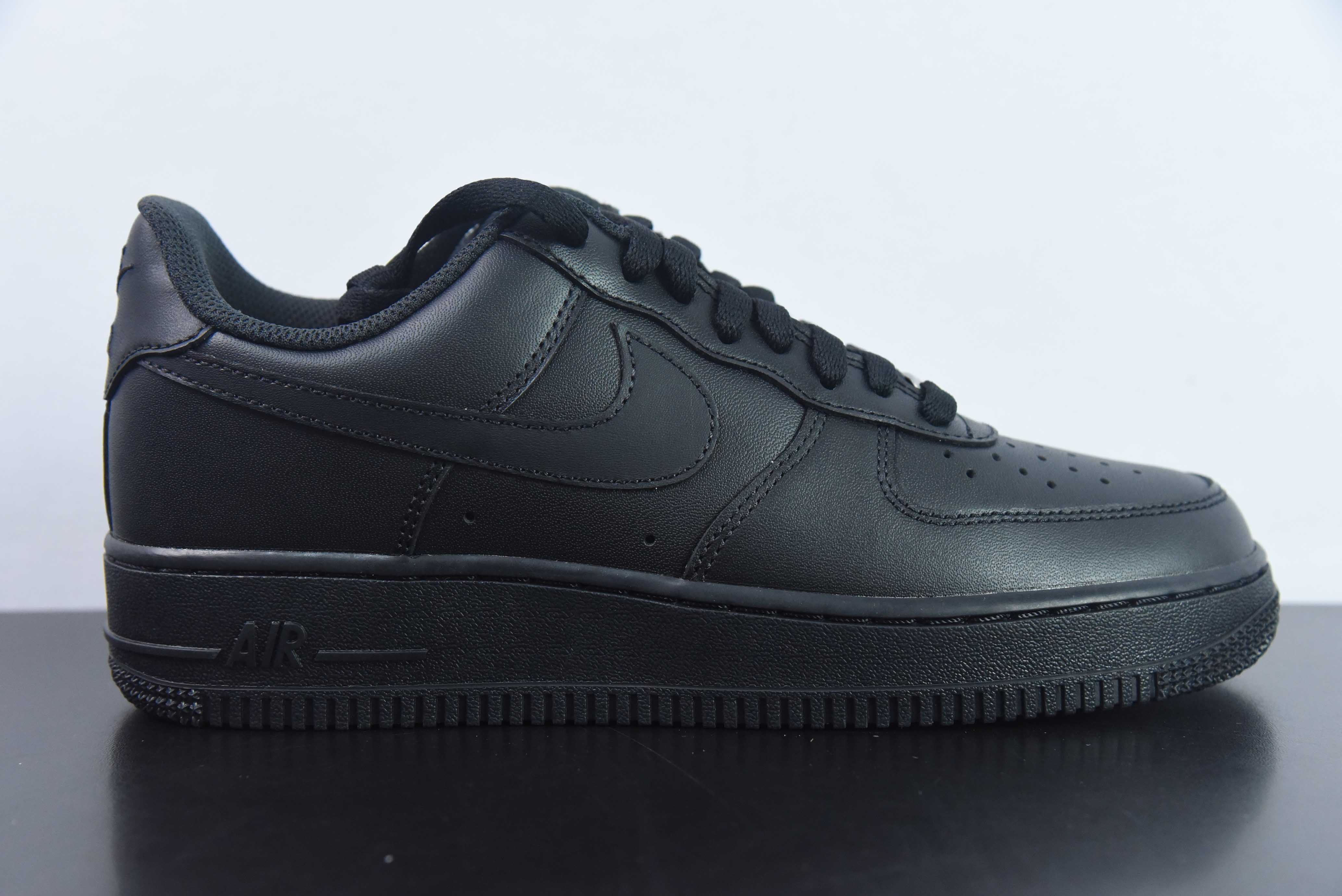 NK Air Force 1 Low '07 空军一号纯黑低帮经典板鞋 空军纯黑 货号CW2288-001