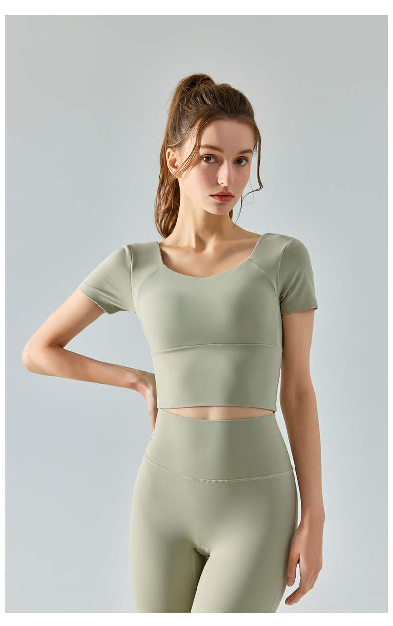 Lululemon t-shirt yoga light sage green